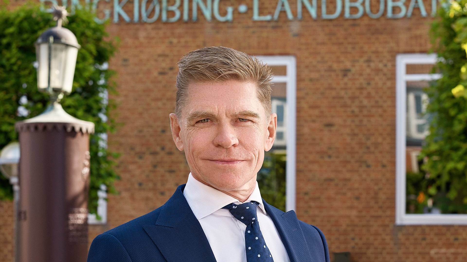 John Fisker, adm. direktør i Ringkjøbing Landbobank, har ikke ønsket at uddybe pantebrevseksponeringen. | Foto: Pr / Ringkjøbing Landbobank