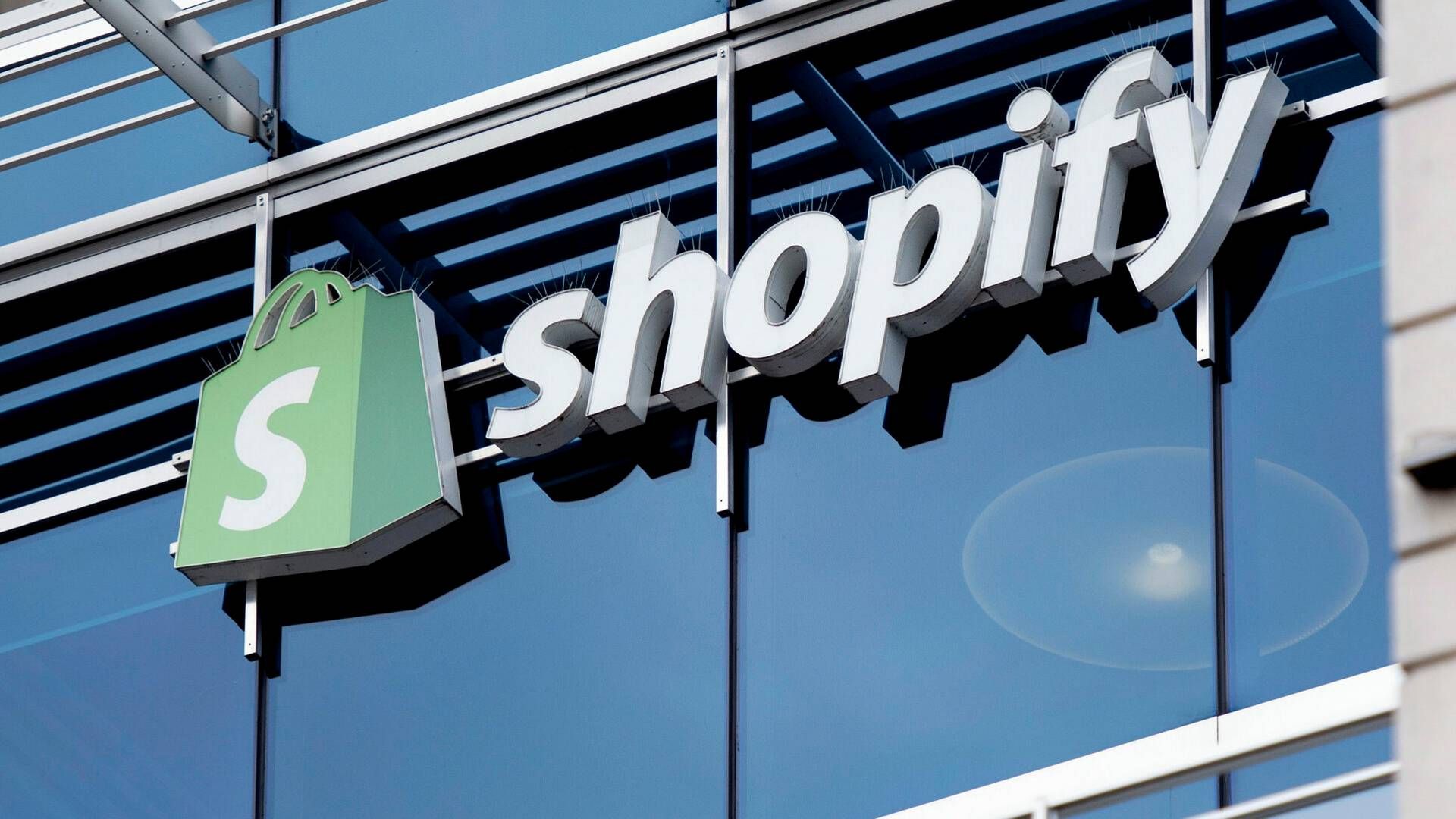 Canadiske Shopify er blandt konkurrenterne til Amazon på e-commerce markedet. | Foto: Justin Tang/AP/Ritzau Scanpix