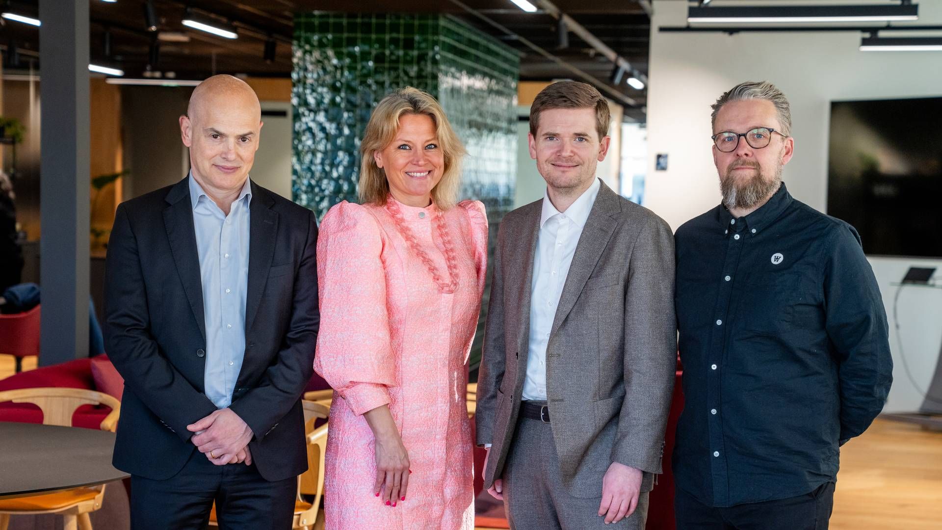 De fire nye partnere i Geelmuyden Kiese. Yderst til højre er Henrik Ebbesen og til venstre for ham står Anders Ebdrup. | Foto: Geelmuyden Kiese / PR