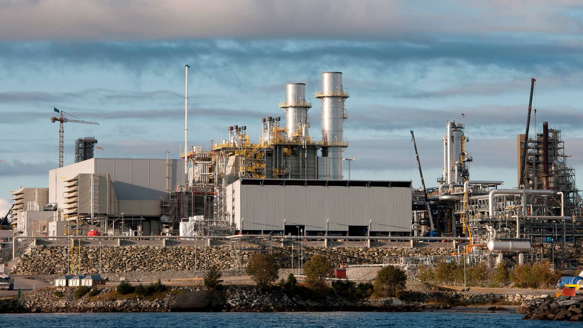Mongstad is Norway's largest oil refinery. | Photo: Equinor