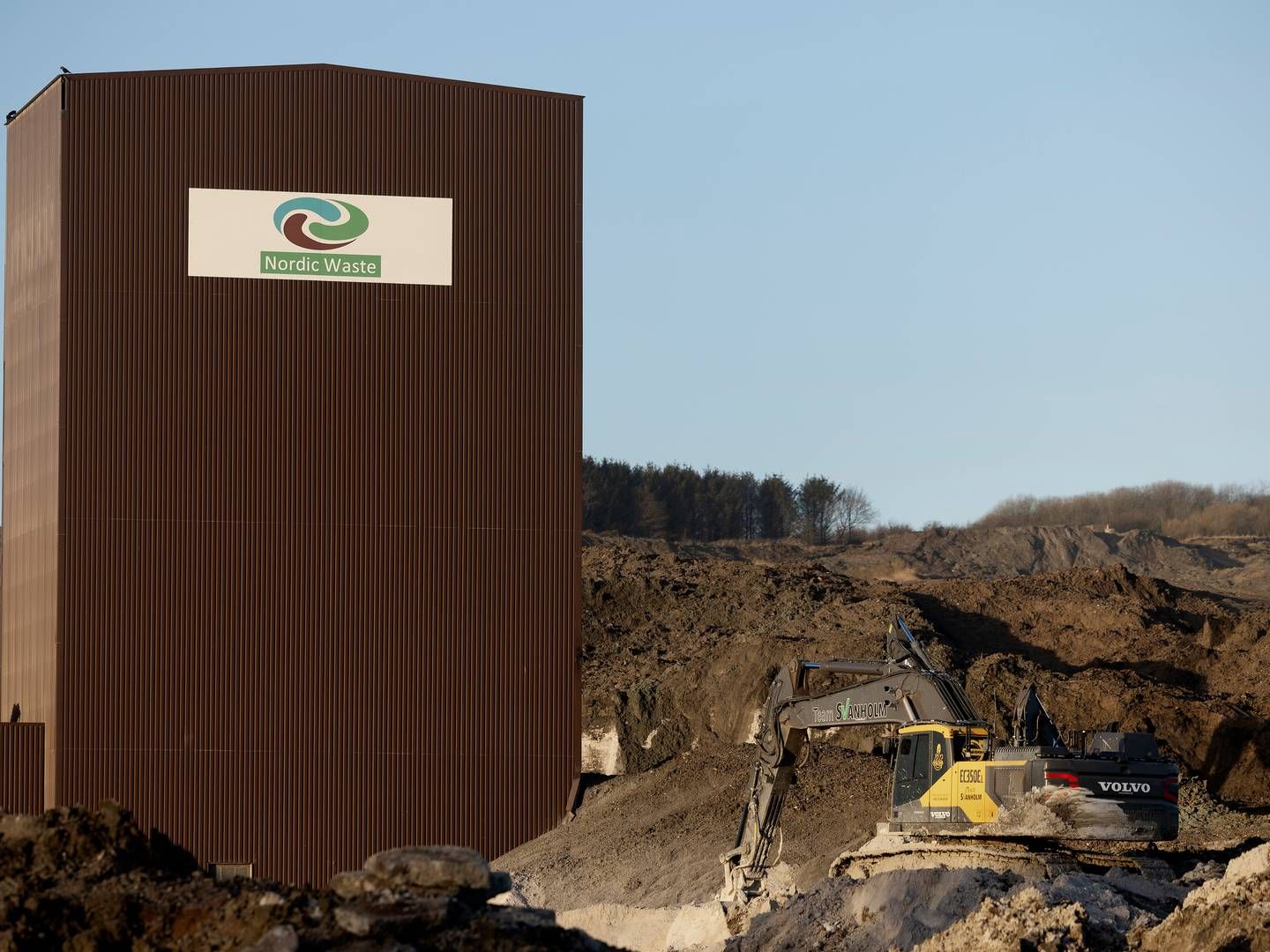 DSH Recycling ejer grunden under jordskredet ved Nordic Waste samt de tilhørende bygninger. | Foto: Thomas Borberg
