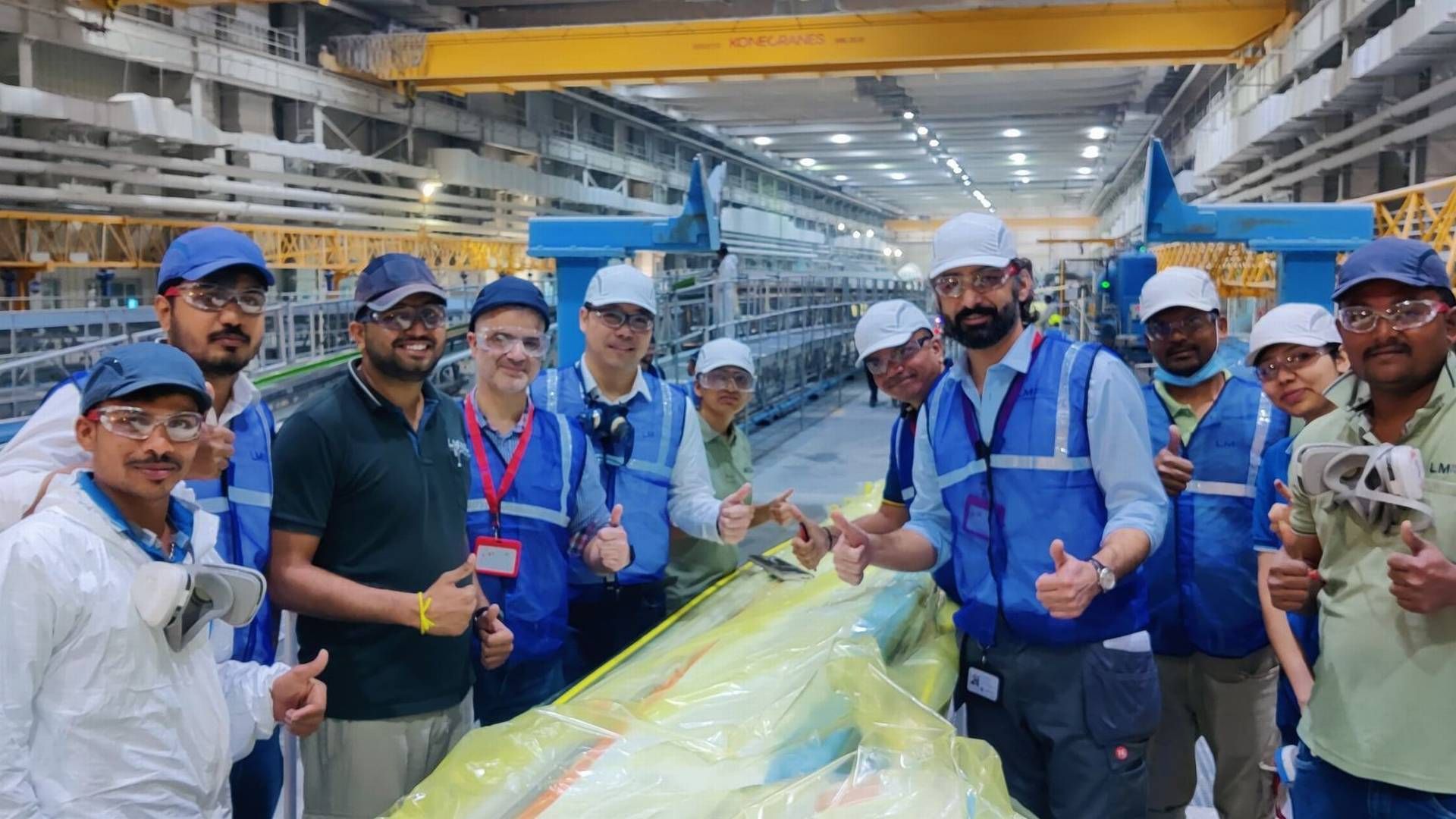 Hanif Mashal (fourth from the right), along with other members of LM's management team, toured a number of blade factories earlier this month. | Photo: Lm Wind Power