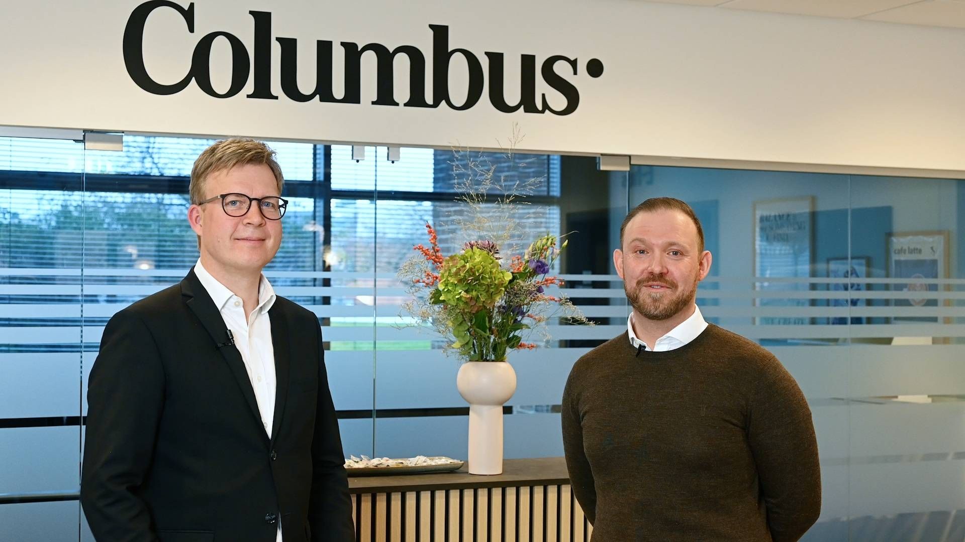 ”Nu har Columbus ændret strategi og integreret e-commerce dybt i deres kerneforretning. Skiftet gør det ideelt for os at genoplive vores samarbejde,” siger adm. direktør hos Dynamicweb, Christian Beer (tv). | Foto: PR