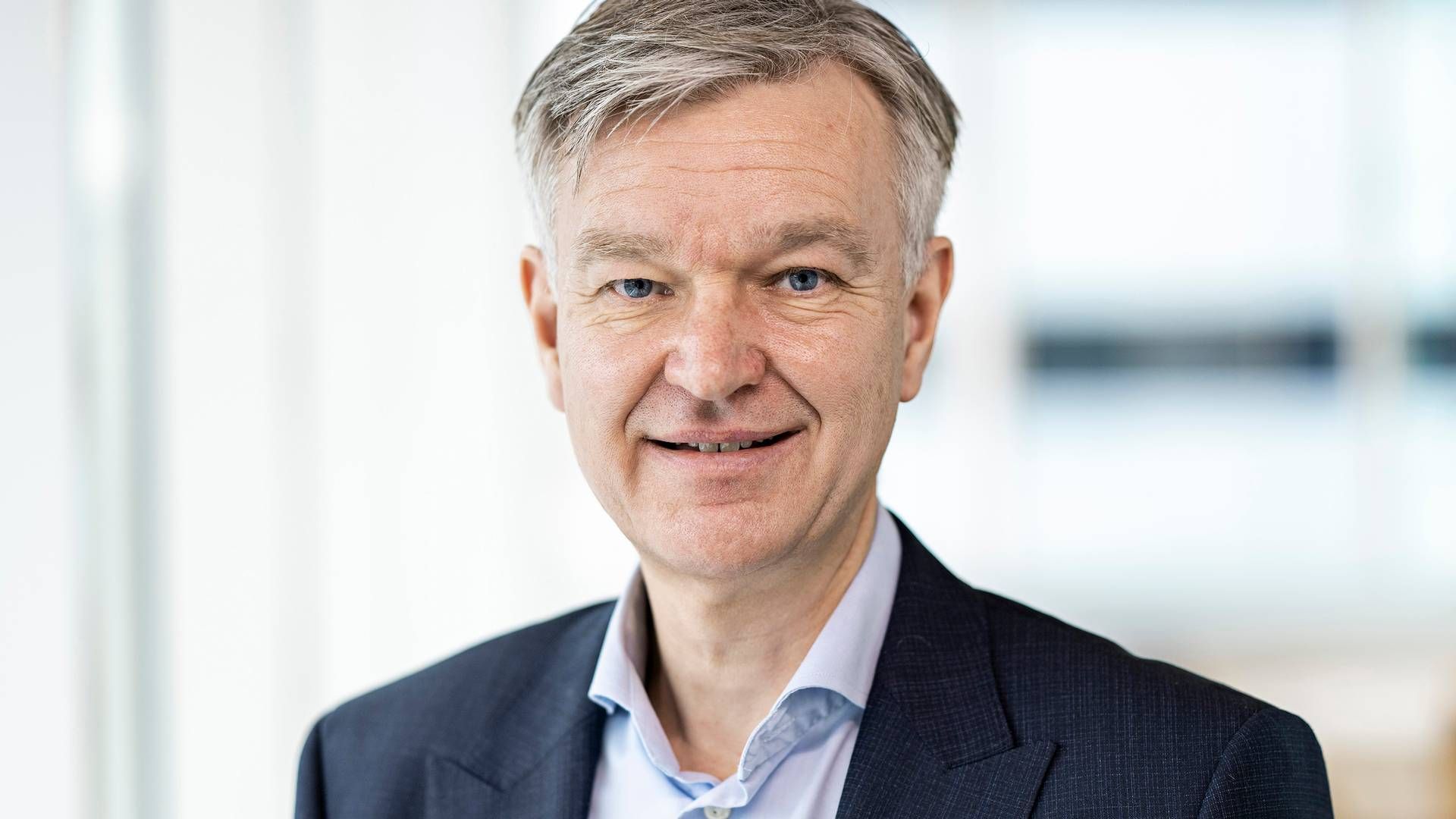 Bavarian Nordic og selskabets finansdirektør Henrik Juuel indregner nu ikke allerede indgåede koppeordrer i selskabets guidance. | Foto: Bavarian Nordic / Pr