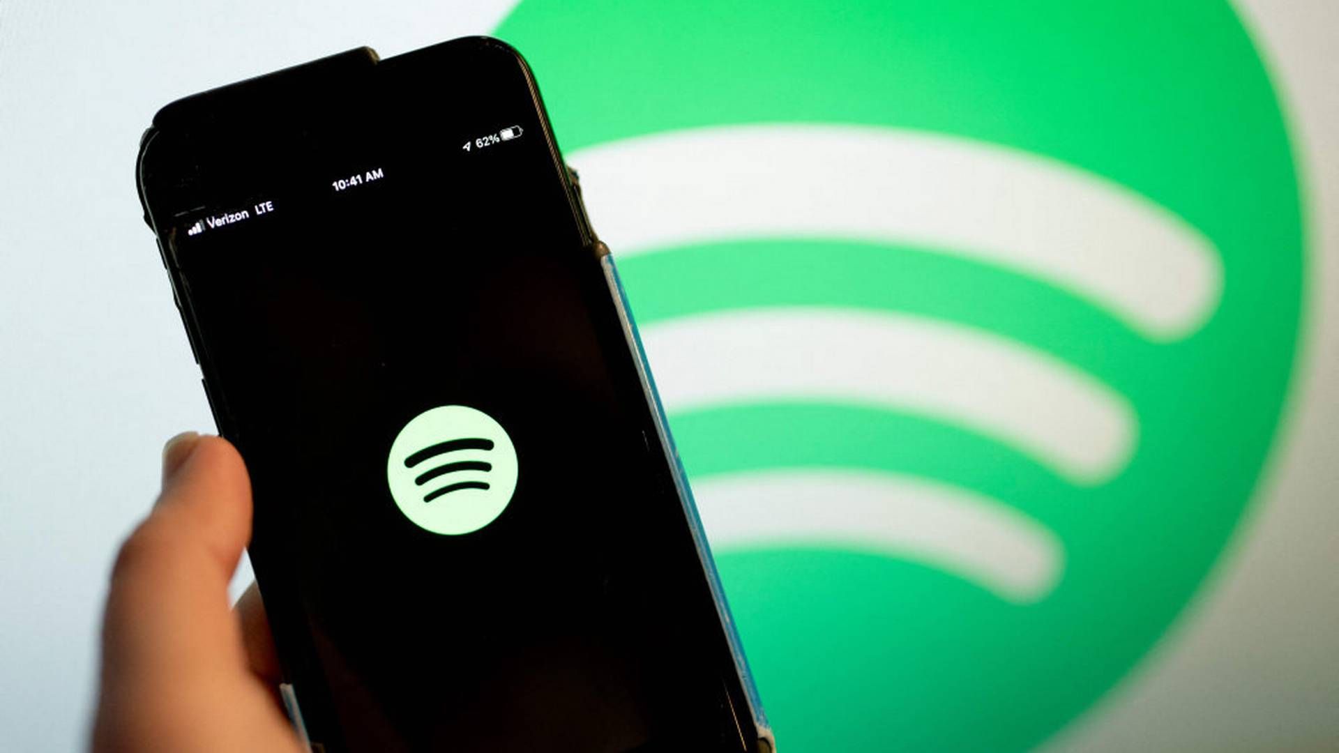 En 53-årig mand er ved Retten i Aarhus tiltalt for at have svindlet flere streamingtjenester, blandt andre Spotify, for 4,3 mio. kr. Han nægter sig skyldig. | Foto: Stefani Reynolds/Ritzau Scanpix