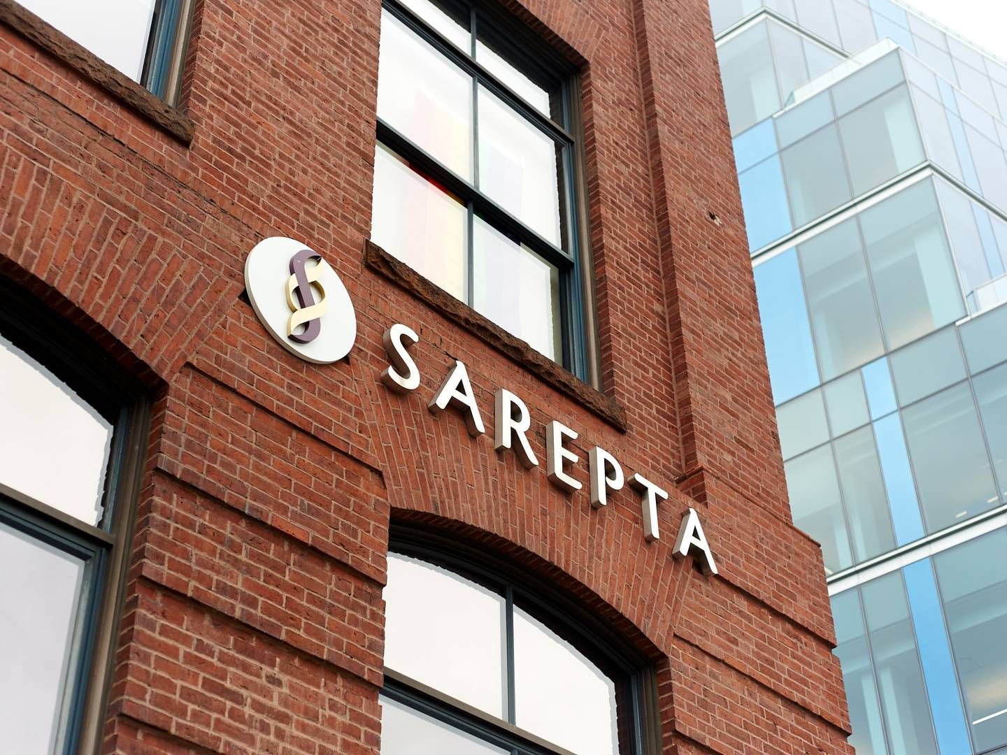 A muscular dystrophy drug from the pharmaceutical company Sarepta tops the price list of expensive new drugs. | Photo: Sarepta / PR