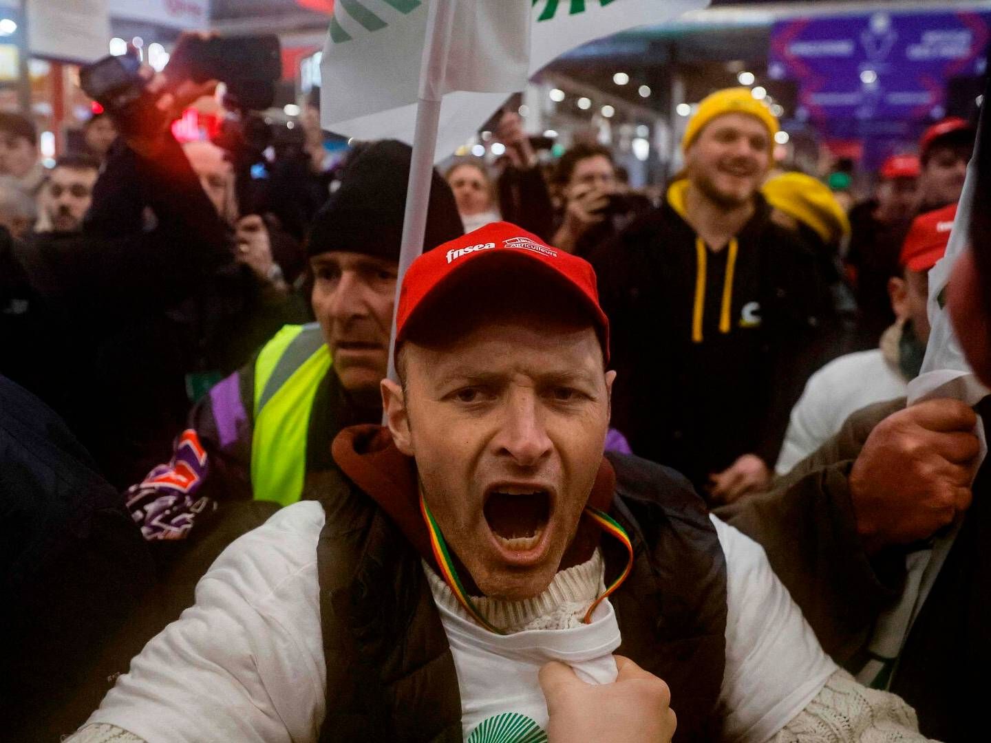 Vrede franske landmænd demonstrerer ved dyrskuet i Paris. | Foto: Kiran Ridley/AFP/Ritzau Scanpix