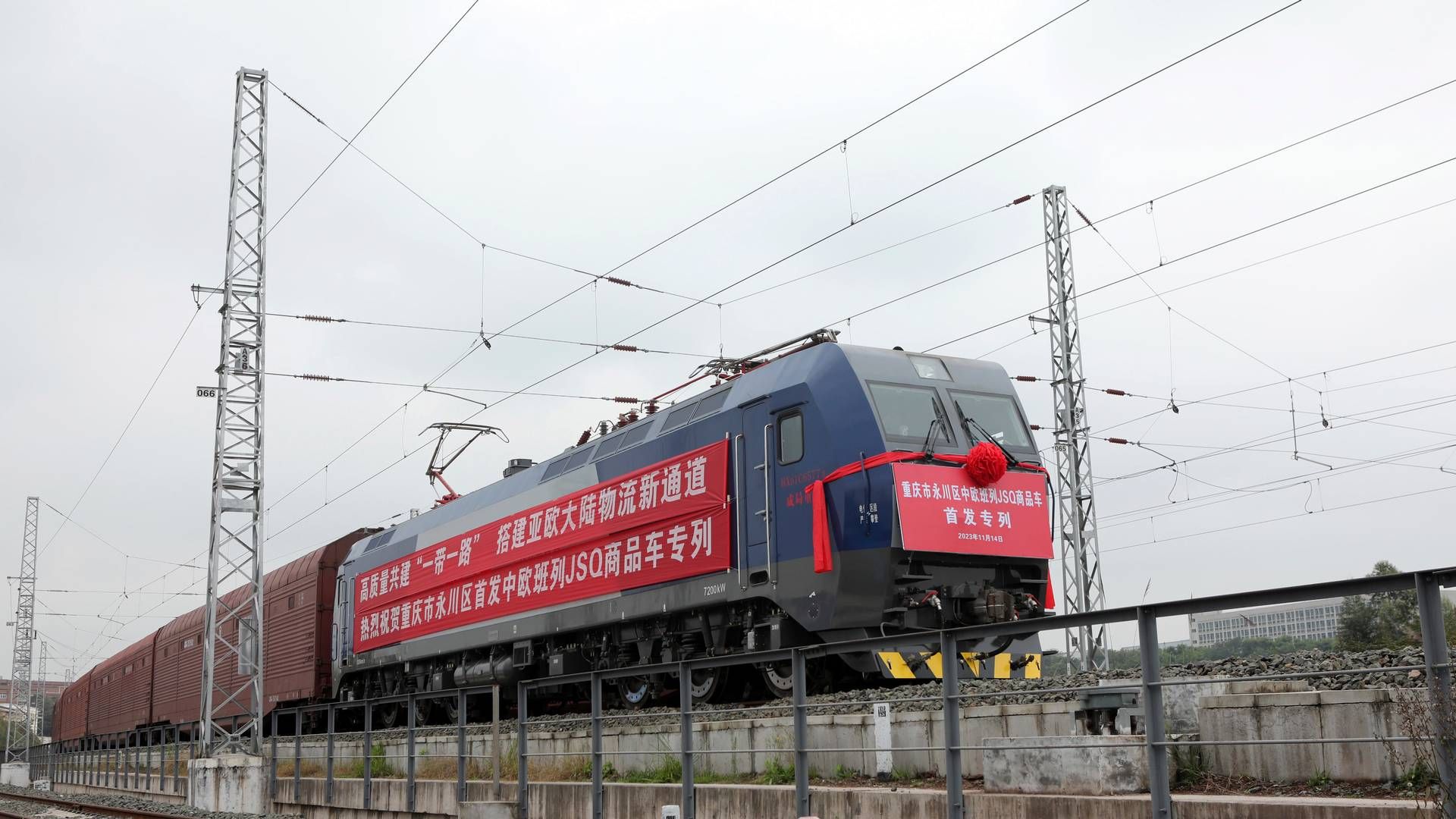 Et kinesisk godstog på vej mod Rusland | Foto: Si Chuan/AP/Ritzau Scanpix