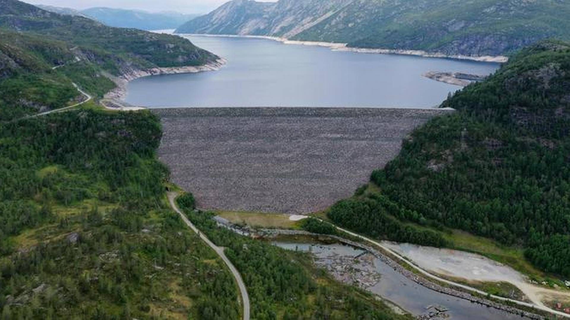 STORT VOLUM: Vatnedalsvatnet er inntaksmagasin til Holen Kraftverk, som er det det største magasinet i Otravassdraget i Agder. | Foto: Otteraaens Brugseierforening