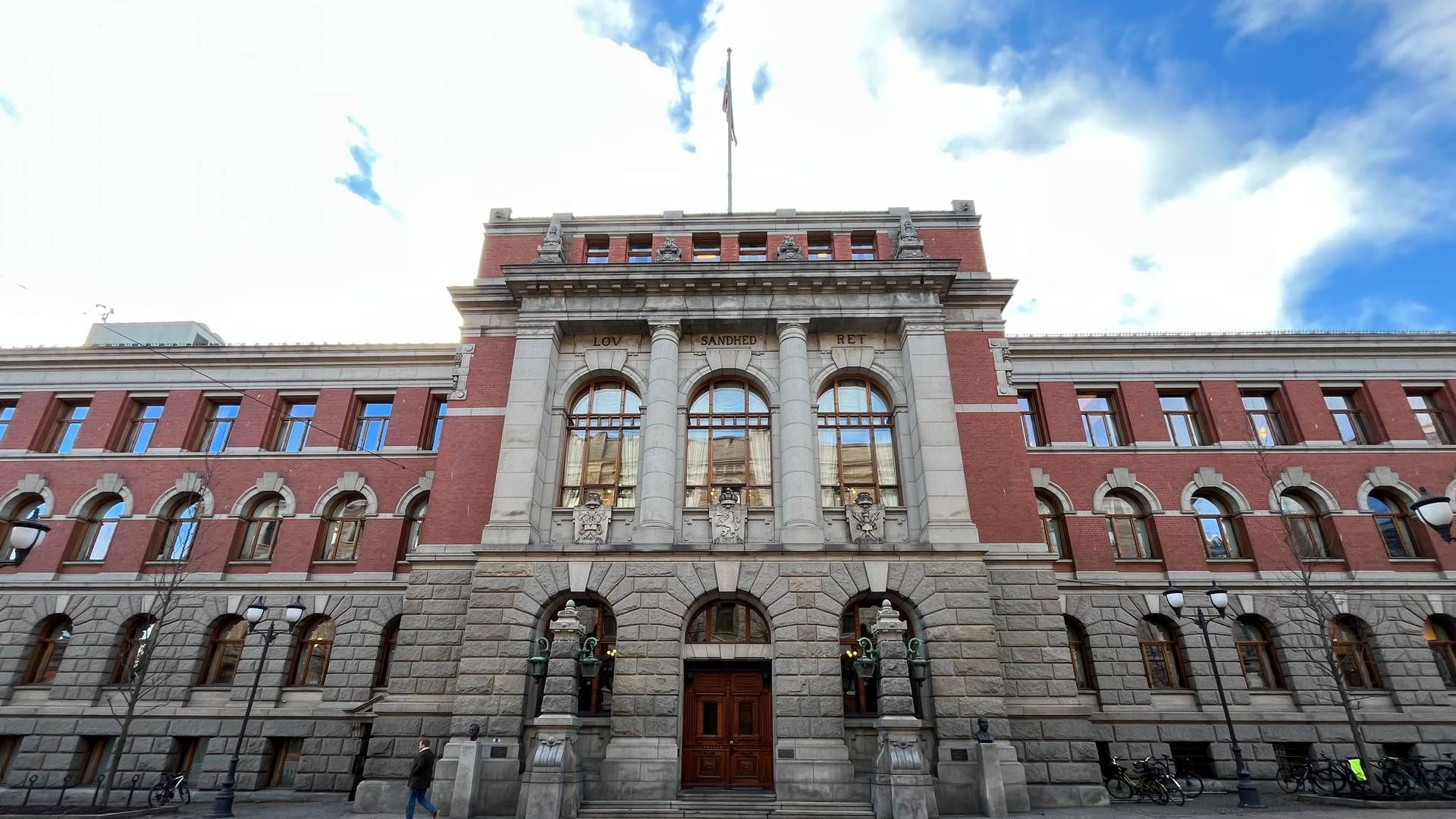 NY BEHANDLING: Reglene for innleid arbeidskraft ble strammet inn i 2023. 16 bemanningsforetak mener det er i strid med EØS-avtalen. | Foto: Stian Olsen / AdvokatWatch