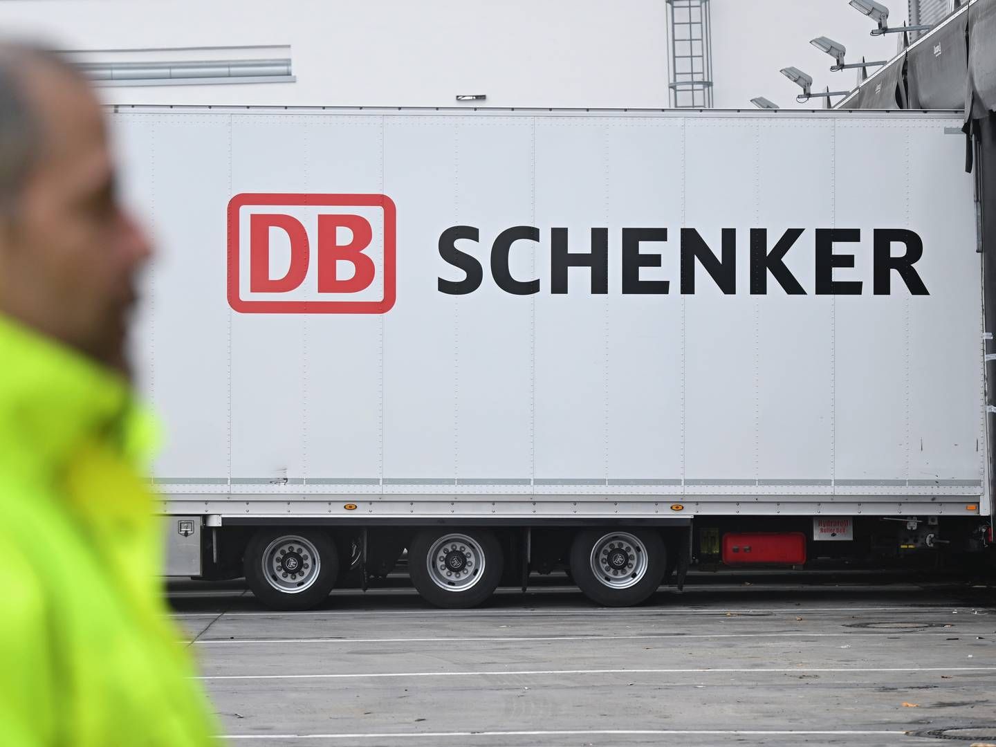 Det er endnu uvist, hvem der skal overtage DB Schenker for det, der formentlig bliver et trecifret milliardbeløb. | Foto: Arne Dedert/AP/Ritzau Scanpix