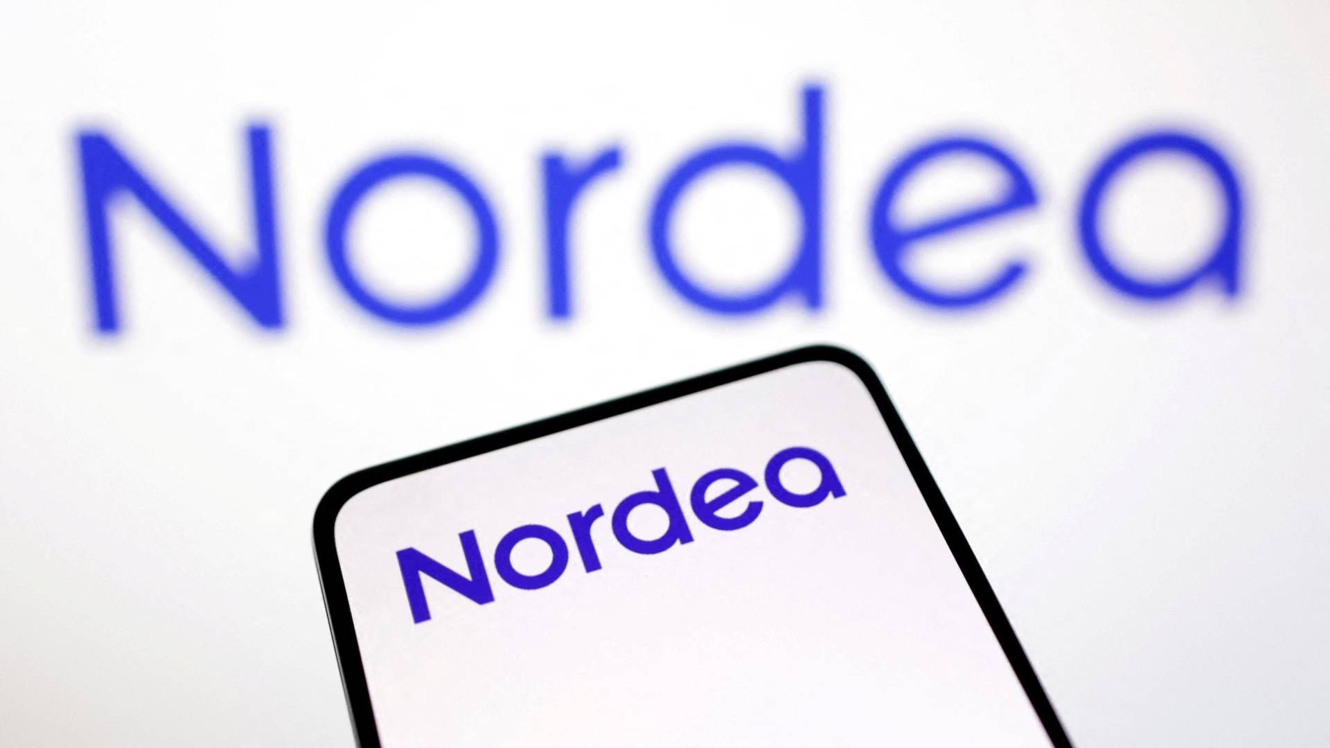 Med en bog vil Nordea gøre kunder opmærksomme på risikoen for svindleres forsøg på at franarre dem penge. | Foto: Dado Ruvic/Reuters/Ritzau Scanpix