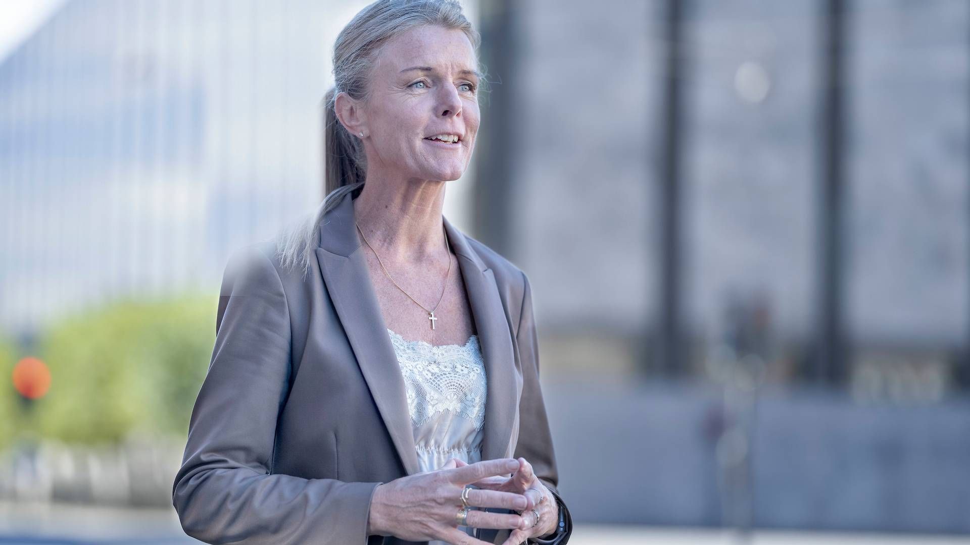 Pernille Stenstrup Christiansen er landbrugschef hos Danske Bank. Hun fortæller at Svarer-afgiften skaber en usikker fremtid. | Foto: PR/Danske Bank