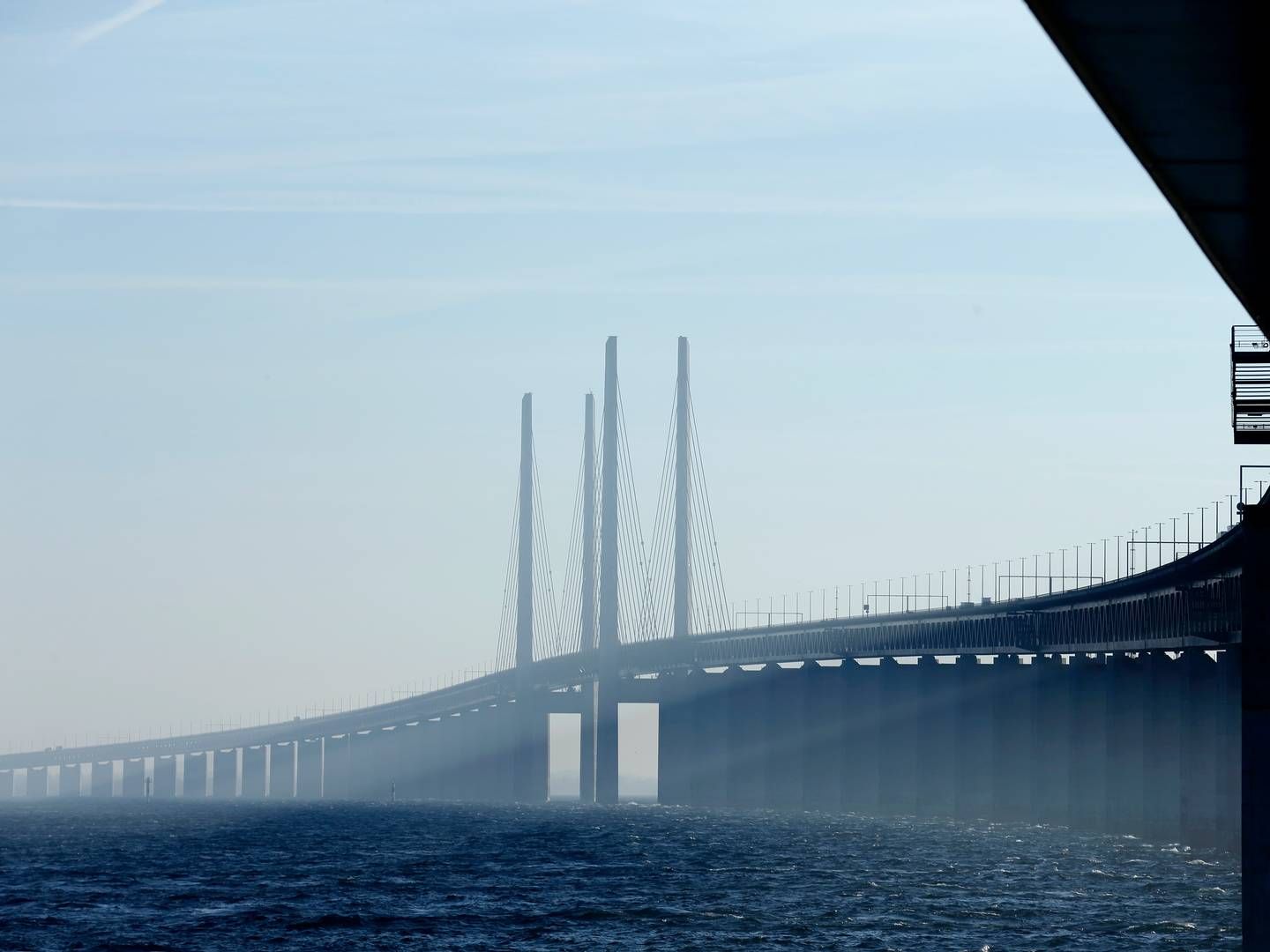 Vejdirektoratet bekræfter, at man nu kan køre med dobbelttrailere over Øresundsbroen. | Foto: Jens Dresling/Ritzau Scanpix