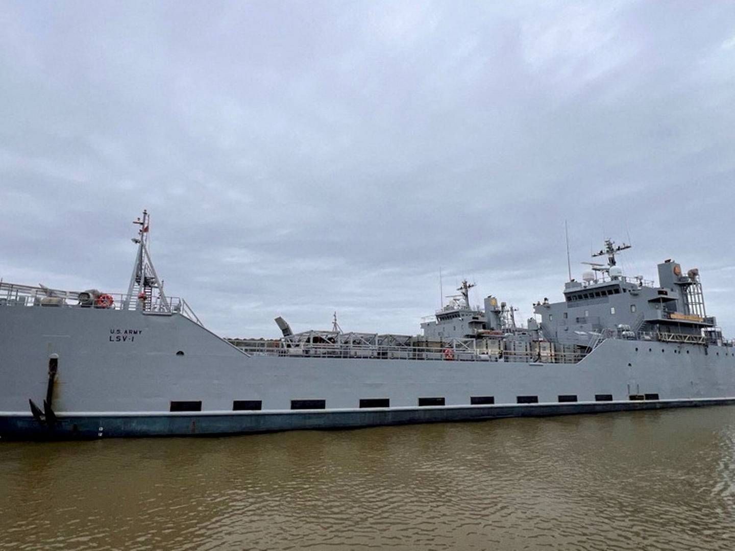 Den amerikanske centralkommando har offentliggjort et billede af det fragtskib, som lørdag amerikansk tid har sat kurs mod Middelhavet. | Foto: Us Centcom Via X/Reuters/Ritzau Scanpix