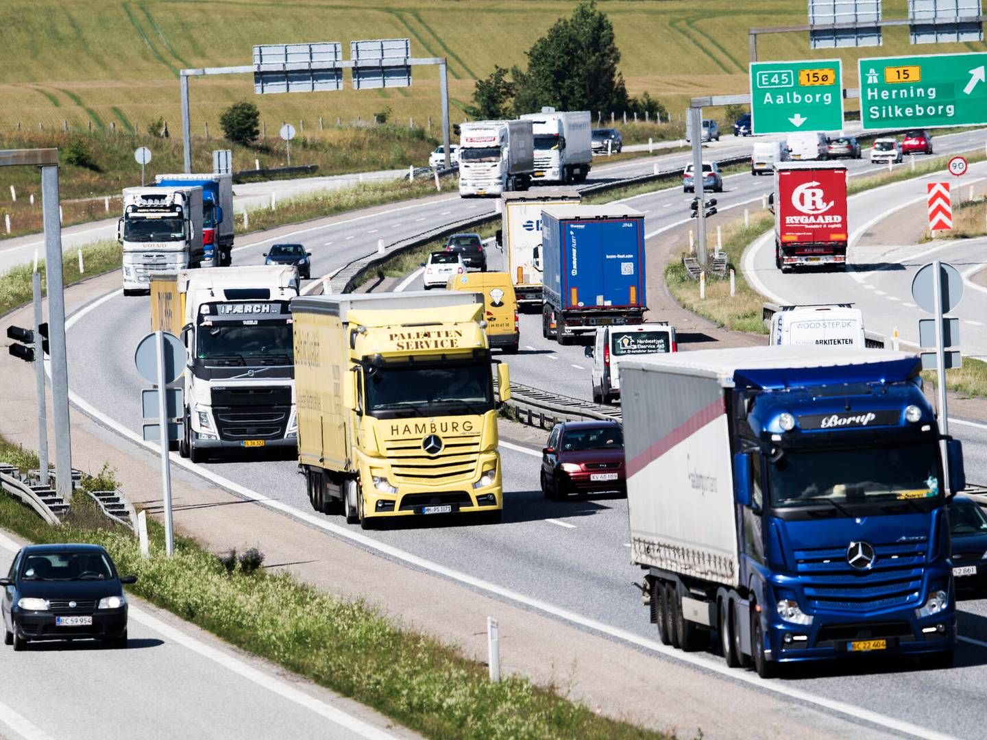 Der er fortsat langt mellem elektriske lastbiler på de danske veje. I februar kørte 92,9 pct. af nyregistrerede lastbiler på diesel. | Foto: Tycho Gregers/Jyllands-Posten/Ritzau Scanpix