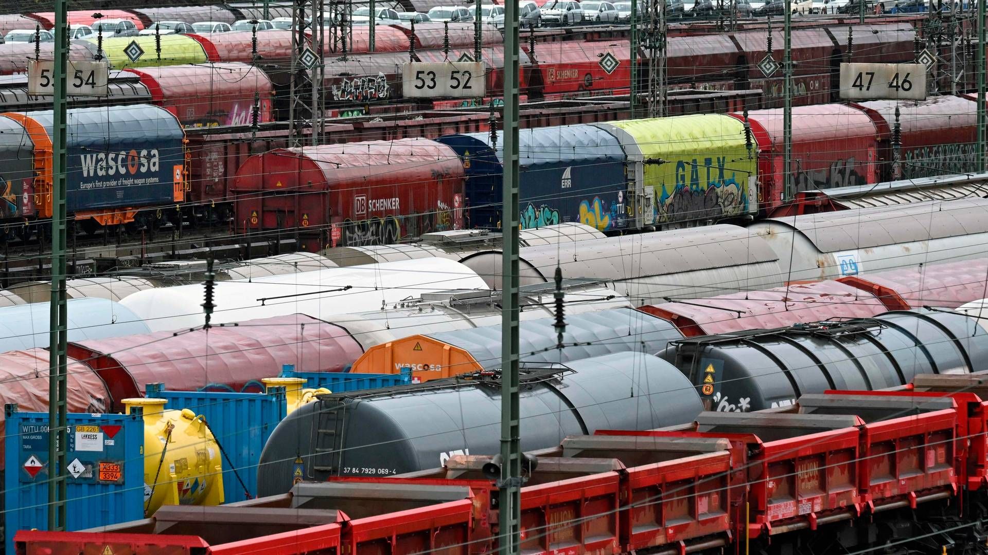 Lokomotivførernes seneste strejke kan flytte mere gods væk fra jernbanerne, siger chef fra operatøren Kombiverkehr. | Foto: Ina Fassbender/AFP/Ritzau Scanpix