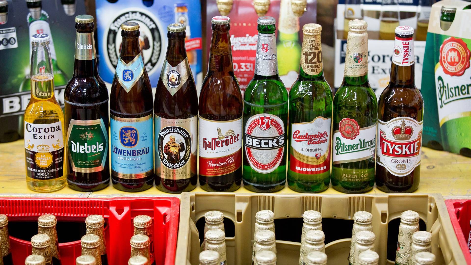 AB InBev producerer en lang række forskellige øl. Efter storaktionærs melding om at ville frasælge aktier møder bryggeriet modstand igen. Foto: Daniel Karmann/AP/Ritzau Scanpix
