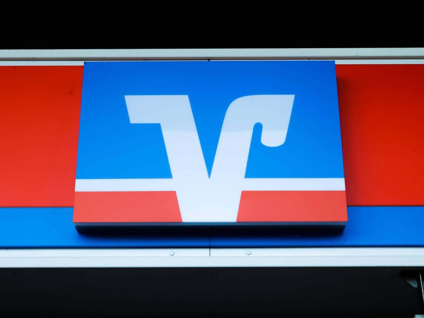 VR Bank-Logo | Foto: picture alliance / CHROMORANGE | Michael Piepgras