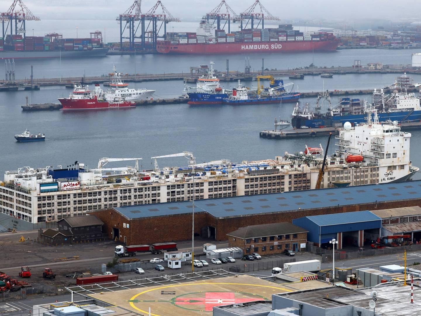 "De fleste havne i Afrika er ineffektive og ikke i den bedste stand til fuldt ud at kunne udnytte alle fordelene,” siger Vinny Licata, der er logistikchef i Fictivs. På billedet ses havnen i Cape Town.