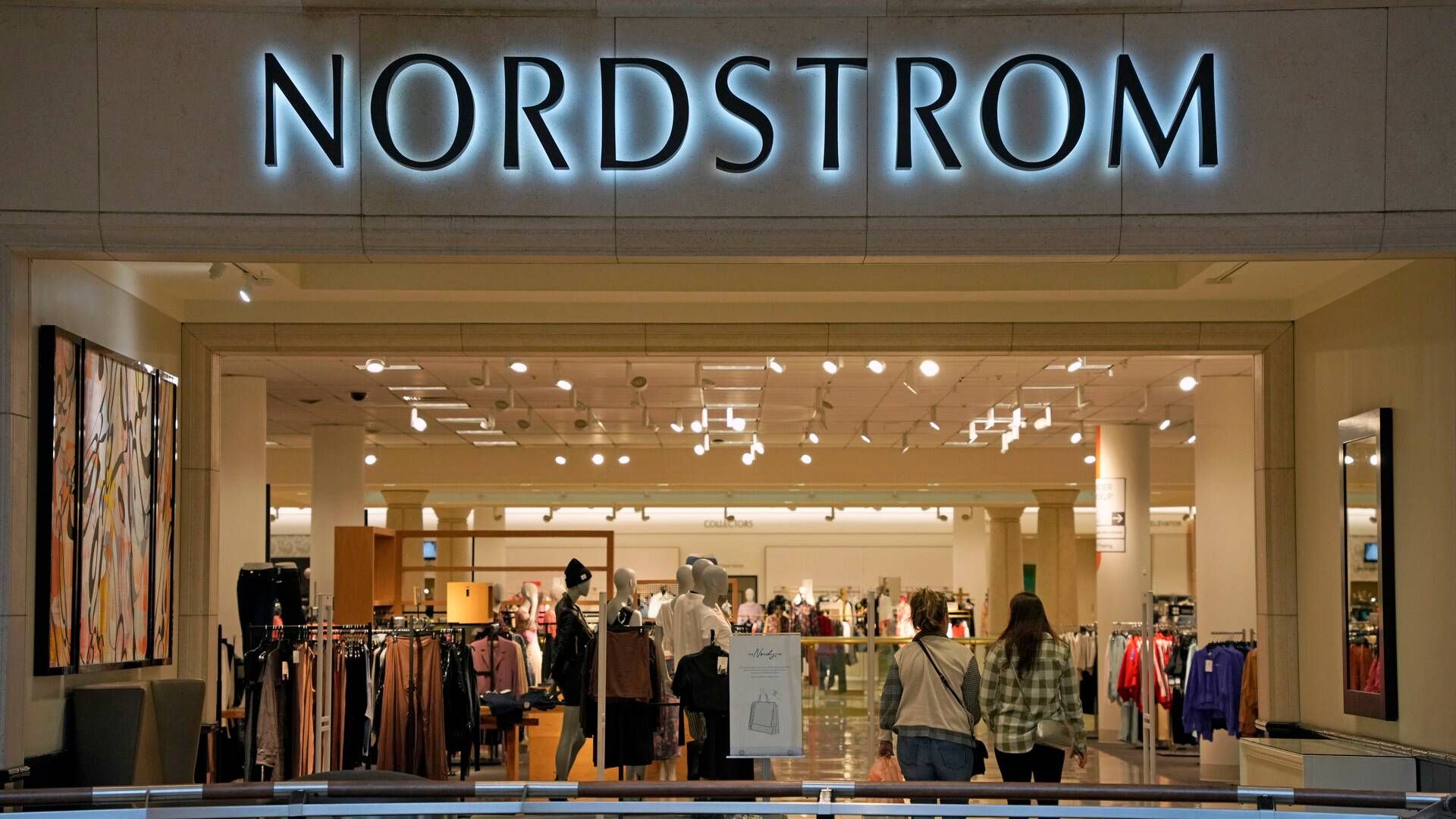 Den amerikanske detailkæde Nordstrom rygtes at være på vej af børsen. En lignende manøvre blev forsøgt i 2018, men aftalen faldt dengang igennem. | Foto: Gene J. Puskar/AP/Ritzau Scanpix