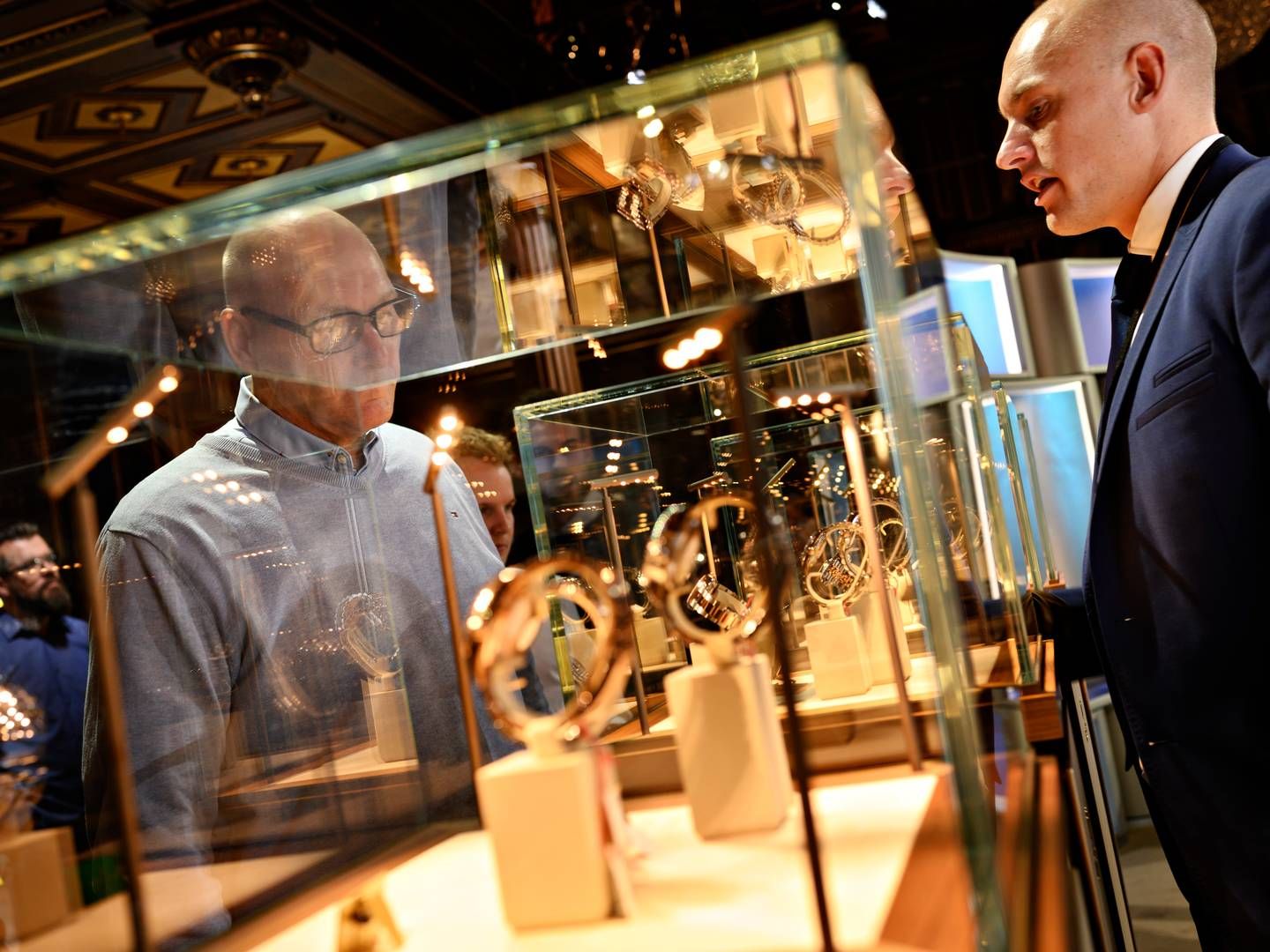 Klarlund sælger bl.a. eksklusive urmærker som Rolex, Omega og Hublot. | Foto: Philip Davali