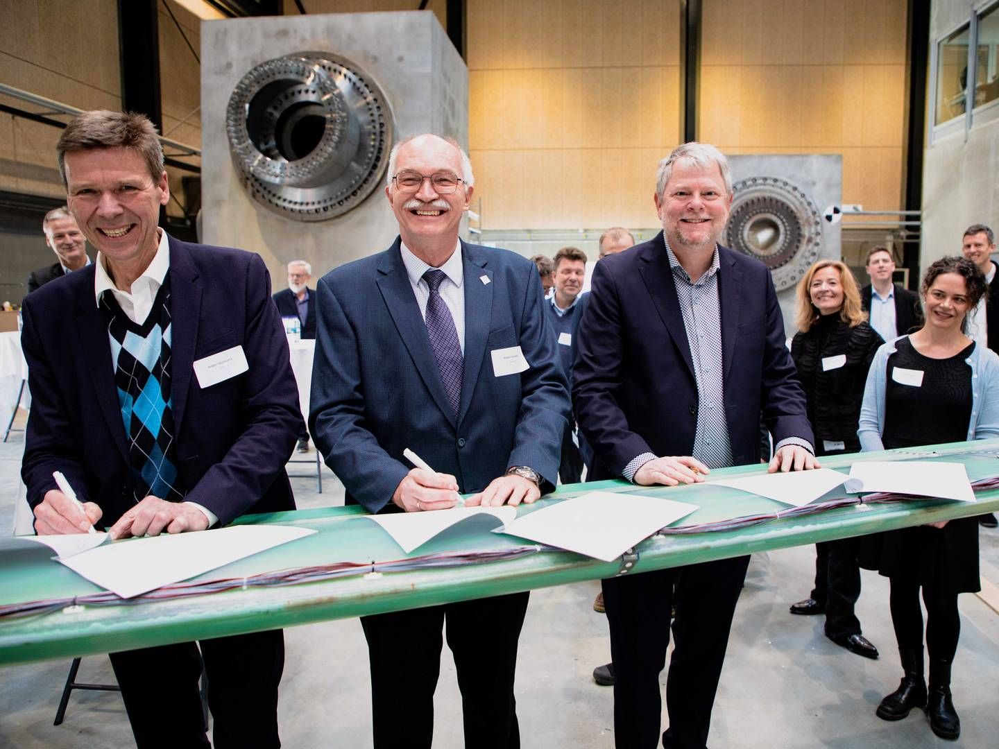 Adm direktør i Andel, Jesper Hjulmand, rektor på DTU, Anders O. Bjarklev og borgmester i Roskilde Tomas Breddam. | Foto: Pr Andel/foto: Andreas Elkjaer