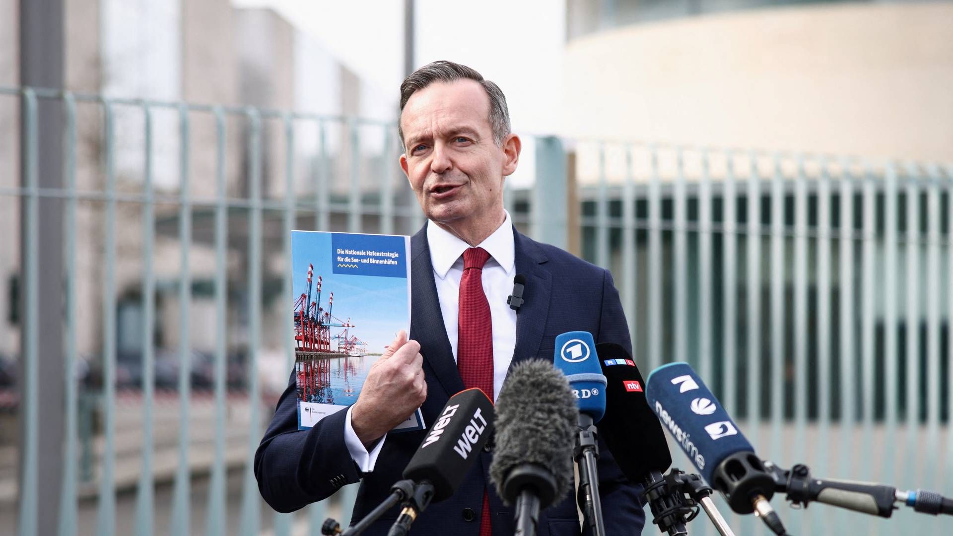 Federal Minister for Digital and Transport Volker Wissing presents his government's new strategy for the country's ports. | Photo: Liesa Johannssen/Reuters/Ritzau Scanpix