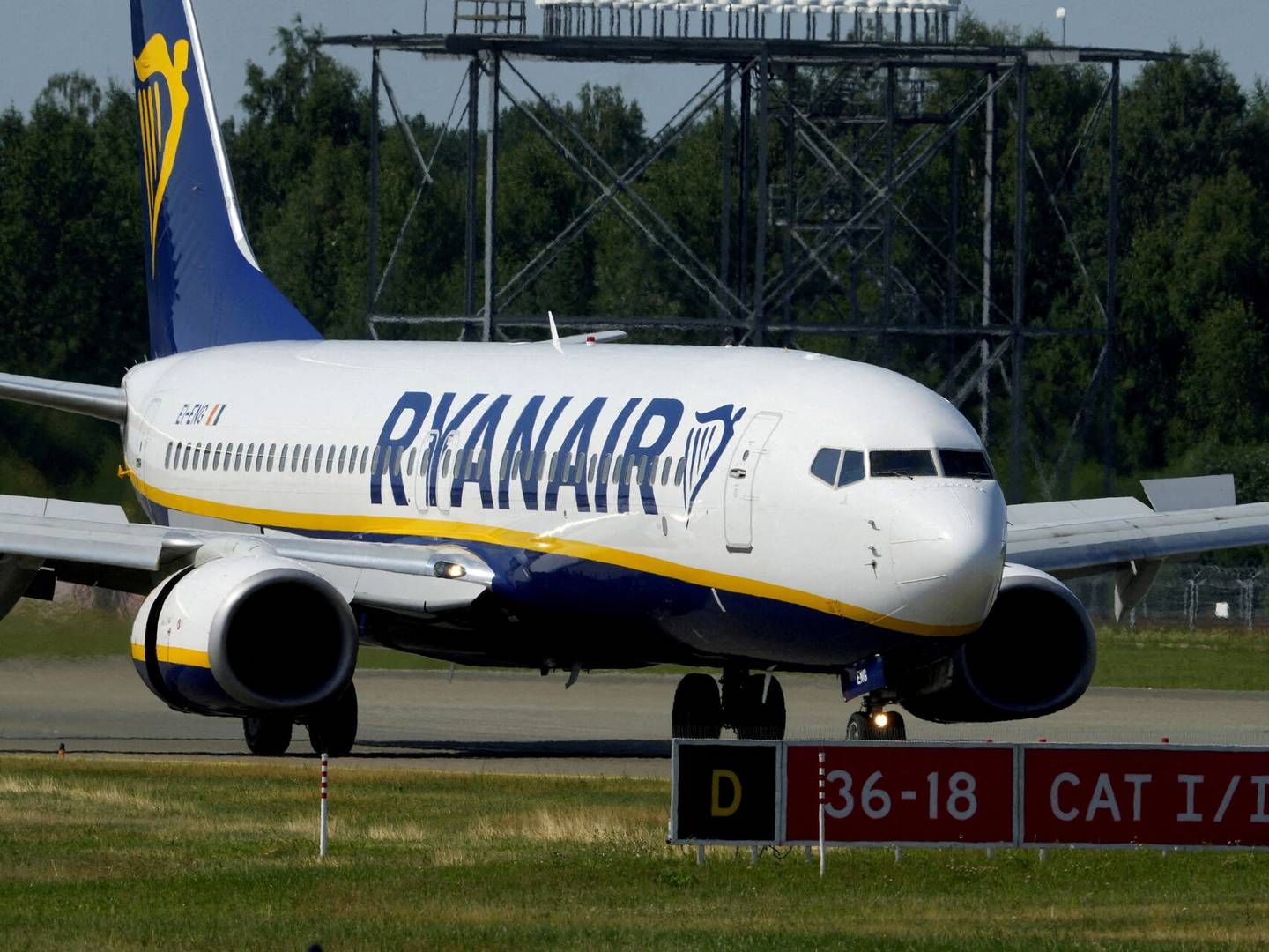 Ryanair fly af typen Boeing 737 er forsinkede, hvilket kan gå ud over sommerens trafik. | Foto: Ints Kalnins/Reuters/Ritzau Scanpix