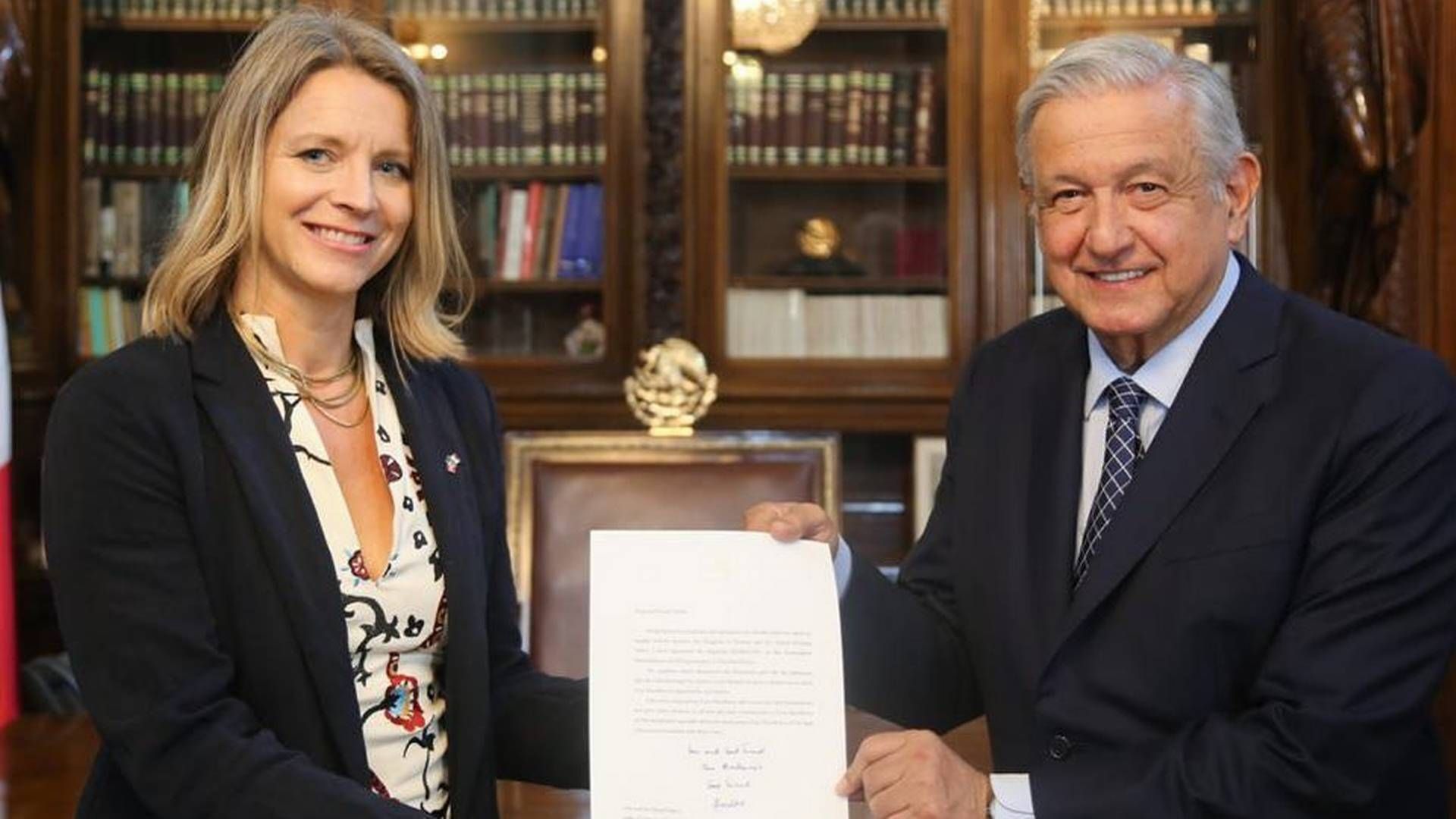 AMBASSADØR: Ragnhild Imerslund har vært Norges ambassadør til Mexico siden 2021. Her overleverer hun sine akkreditiver til president Andrés Manuel López Obrador | Foto: Utenriksdepartementet