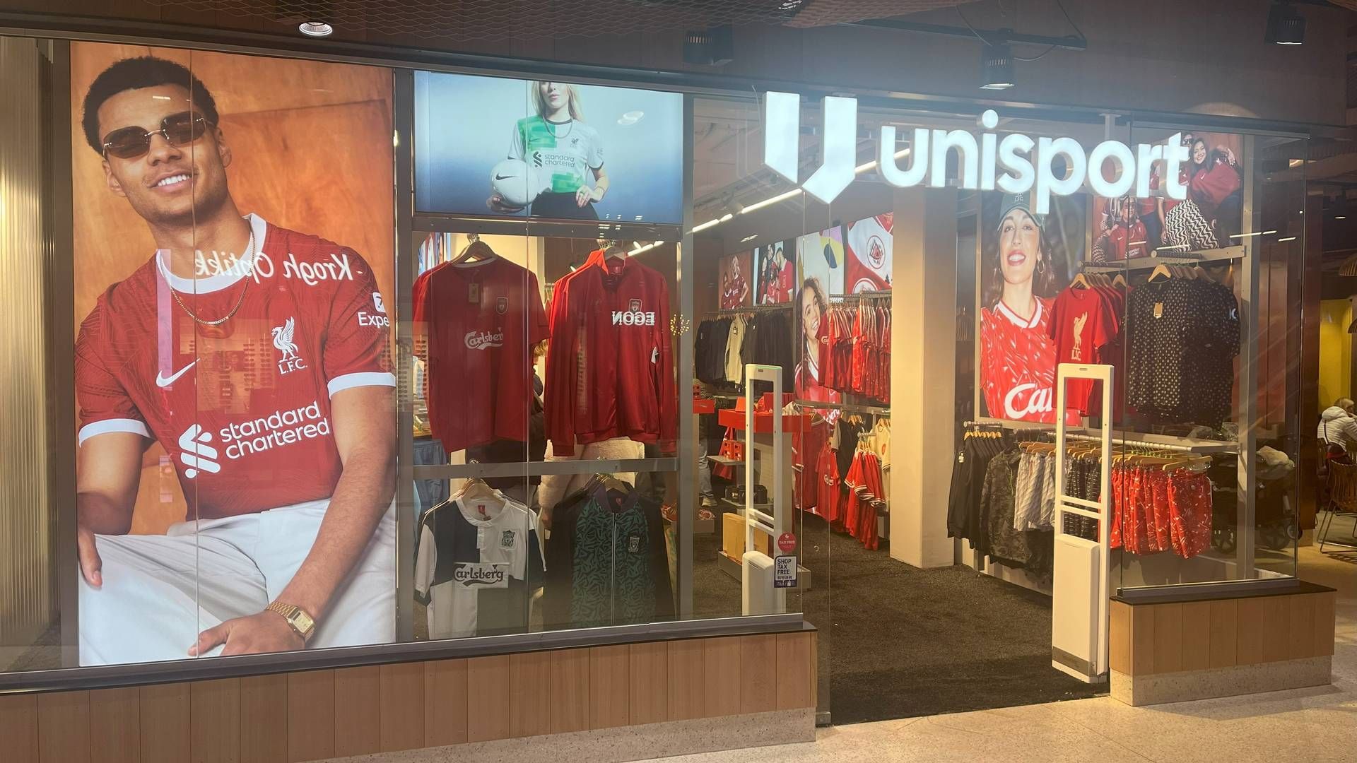 Liverpool får sin egen supporterbutikk i Unisport sine lokaler på Karl Johan. | Foto: Unisport/PM