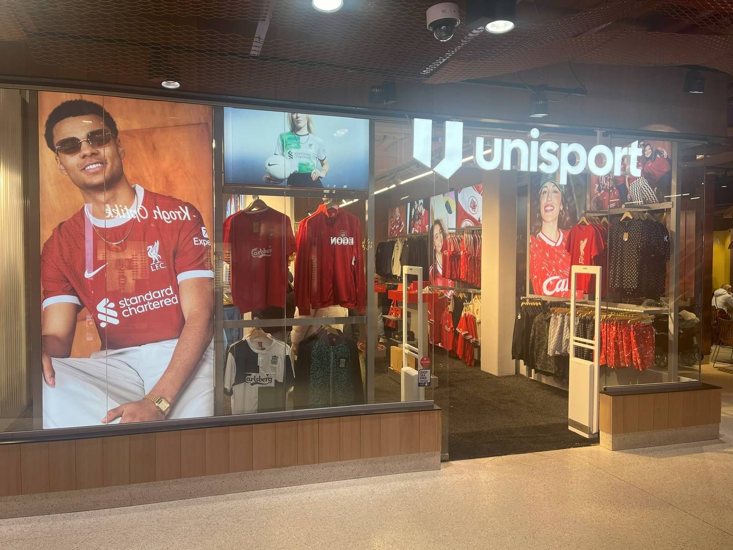 Liverpool får sin egen supporterbutikk i Unisport sine lokaler på Karl Johan. | Foto: Unisport/PM