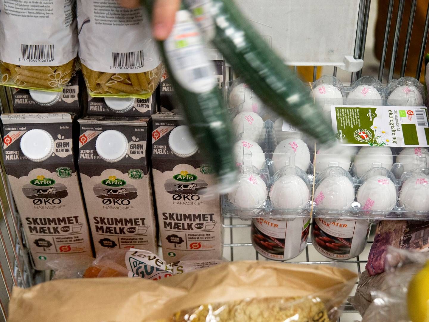 Æg og mejeriprodukter er blandt de madvarer, der bliver doneret flest af i påsken. | Foto: Finn Frandsen/Politiken/Ritzau Scanpix