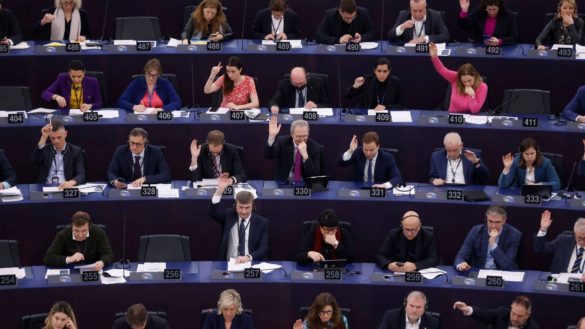 Europa-Parlamentet stemte i marts for AI-loven Artificial Intelligence Act i Strasbourg. Den forventes at få effekt senere i år. | Foto: Jean-Francois Badias/AP/Ritzau Scanpix