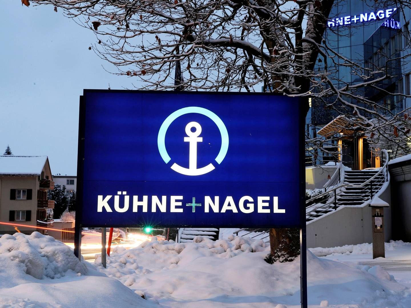 ”With the elimination of regional management levels, the Kuehne+Nagel Group is streamlining its organizational structure,” says chairman Joerg Wolle. | Photo: Arnd Wiegmann/Reuters/Ritzau Scanpix