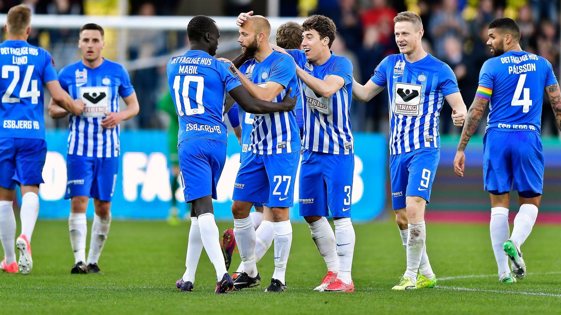 Det er stadig uvist, hvem der i fremtiden skal have magten i den traditionsrige fodboldklub Esbjerg, der i dag frister en tilværelse i 2. division. (Arkivfoto) | Foto: Christer Holte