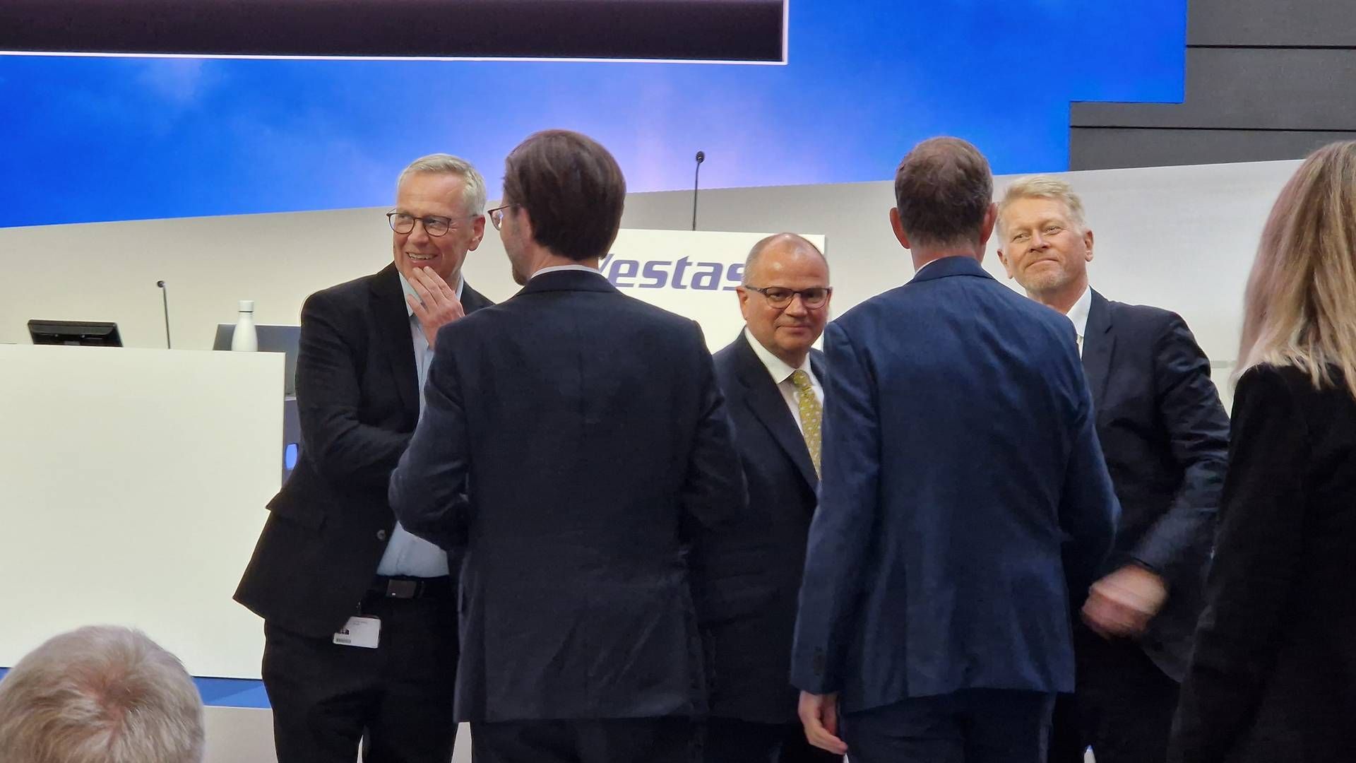 Vestas topchef Henrik Andersen (i midten) | Foto: Watch Medier/jakob Skouboe