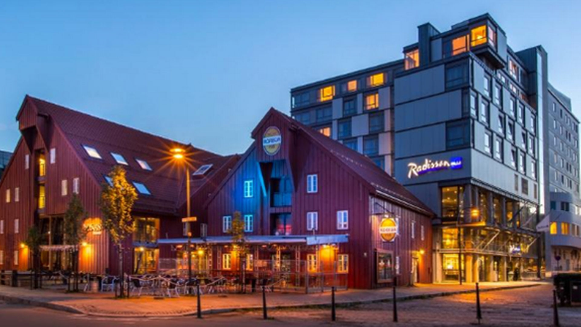 NORD FOR SNITTET: DNB Næringseiendom forvalter fire hoteller i Norge og Sverige. To av disse er Radisson-hoteller i Tromsø (på bildet) og Bergen, eid av DNB Livsforsikring, har oppnådd en Revenue Per Available Room (RevPAR) som ligger betydelig over byenes gjennomsnitt. | Foto: DNB