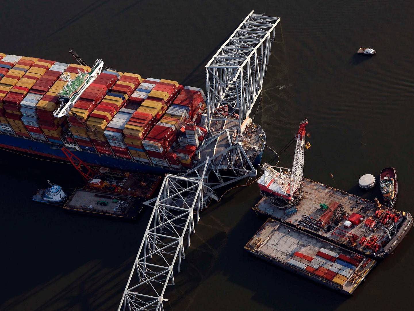 Regningen for oprydningen efter brokollapset i Baltimore havn bliver så stor, at skibets ejer, Grace Ocean, ønsker, at ejerne af godset ombord skal bidrage. | Foto: Kevin Dietsch/AFP/Ritzau Scanpix