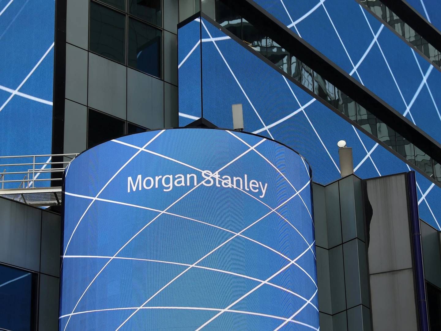 Morgan Stanley-aktien stiger mere end 3 pct. i formarkedet i kølvandet på offentliggørelsen af regnskabet. | Foto: Shannon Stapleton