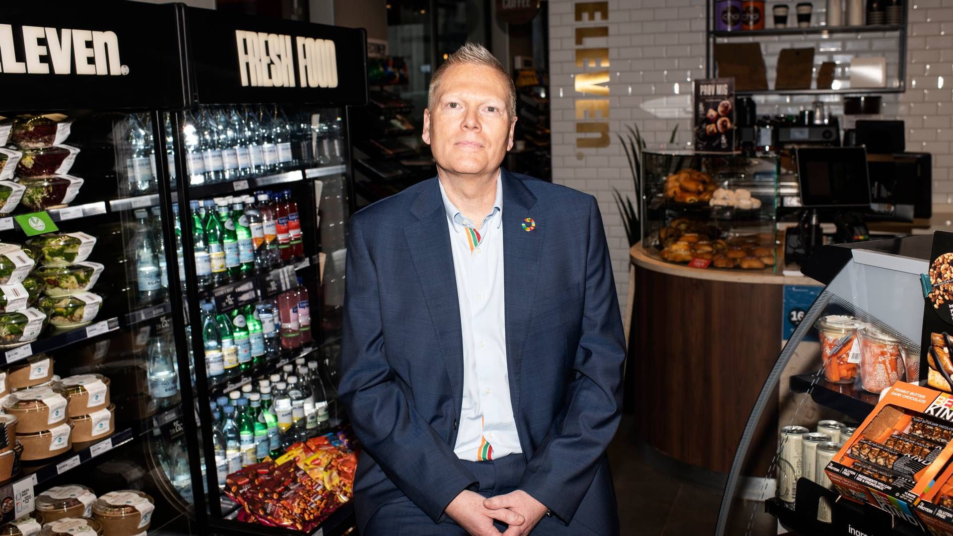 Adm. direktør Jesper Østergaard fra Reitan Convenience Denmark med 7-Eleven under sig er klar til at satse yderligere i den tiltagende konkurrence på den hurtige mad til danskerne. | Foto: Gregers Tycho