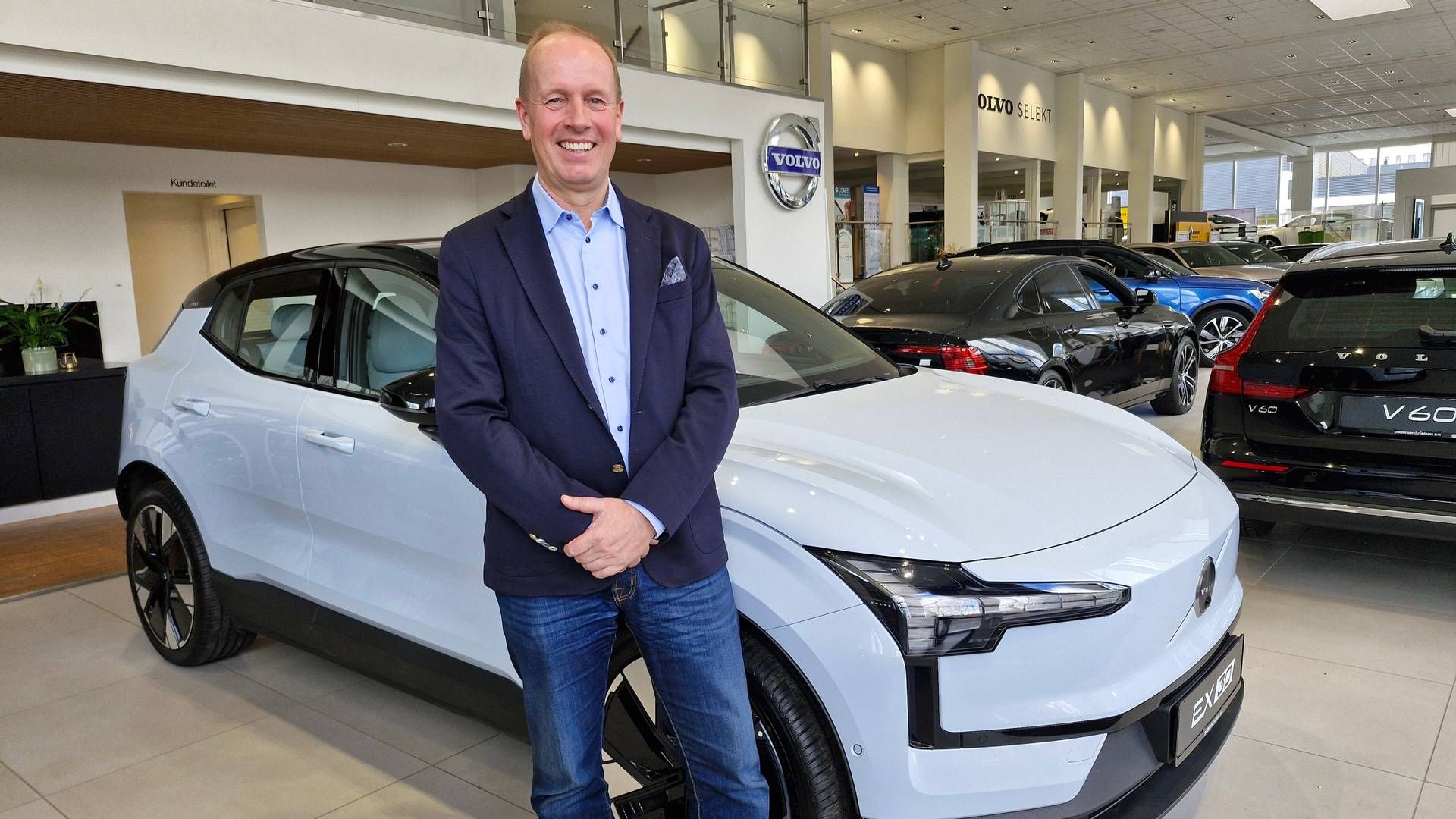 Jesper Brix er direktør i Pedersen & Nielsen Automobilforretning, der målt på omsætning var den tiende største danske bilkoncern i 2022. | Foto: PR / Pedersen & Nielsen Automobilforretning