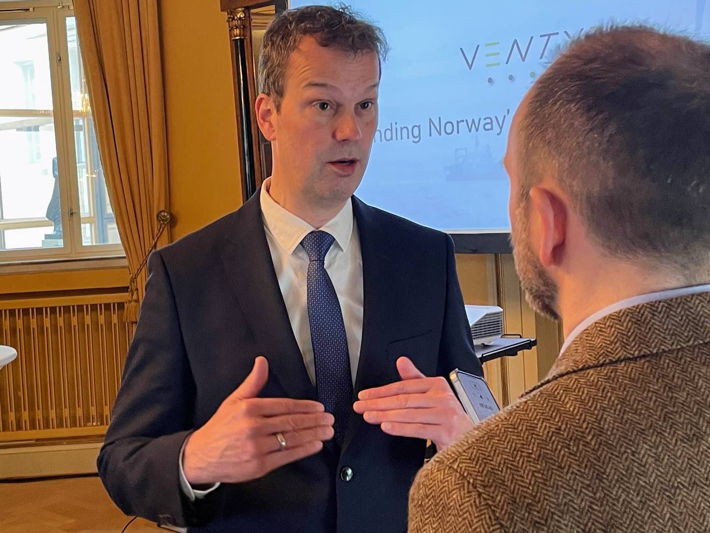 – Vi produserer allerede mer fornybar energi enn vi bruker, sier Peter van der Poel i Ingka Group om Ikeas strømforbruk og investeringsselskapers investeringer i ny fornybar kraftproduksjon. | Foto: Anders Lie Brenna