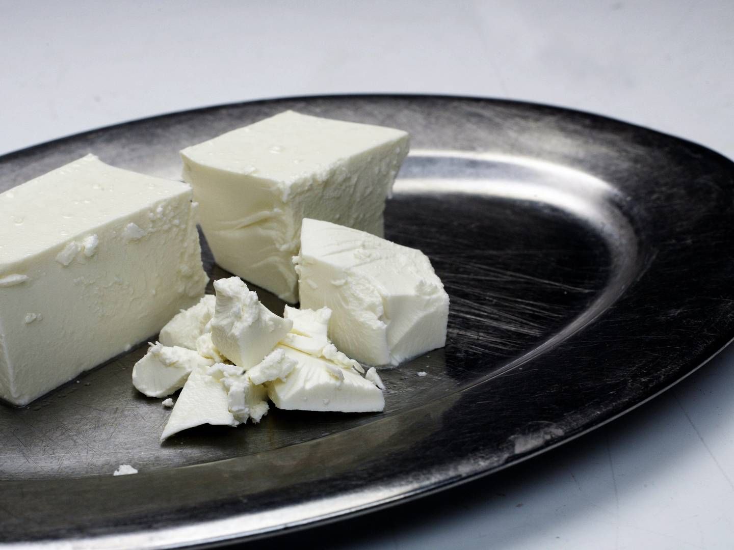 Salatoste, hvide oste og europæiske osteklassikere er blandt de mest sælgende produkter fra nordjyske Nordex Holding, der hastigt nærmer sig et salg på 3 mia. kr. | Foto: Miriam Dalsgaard