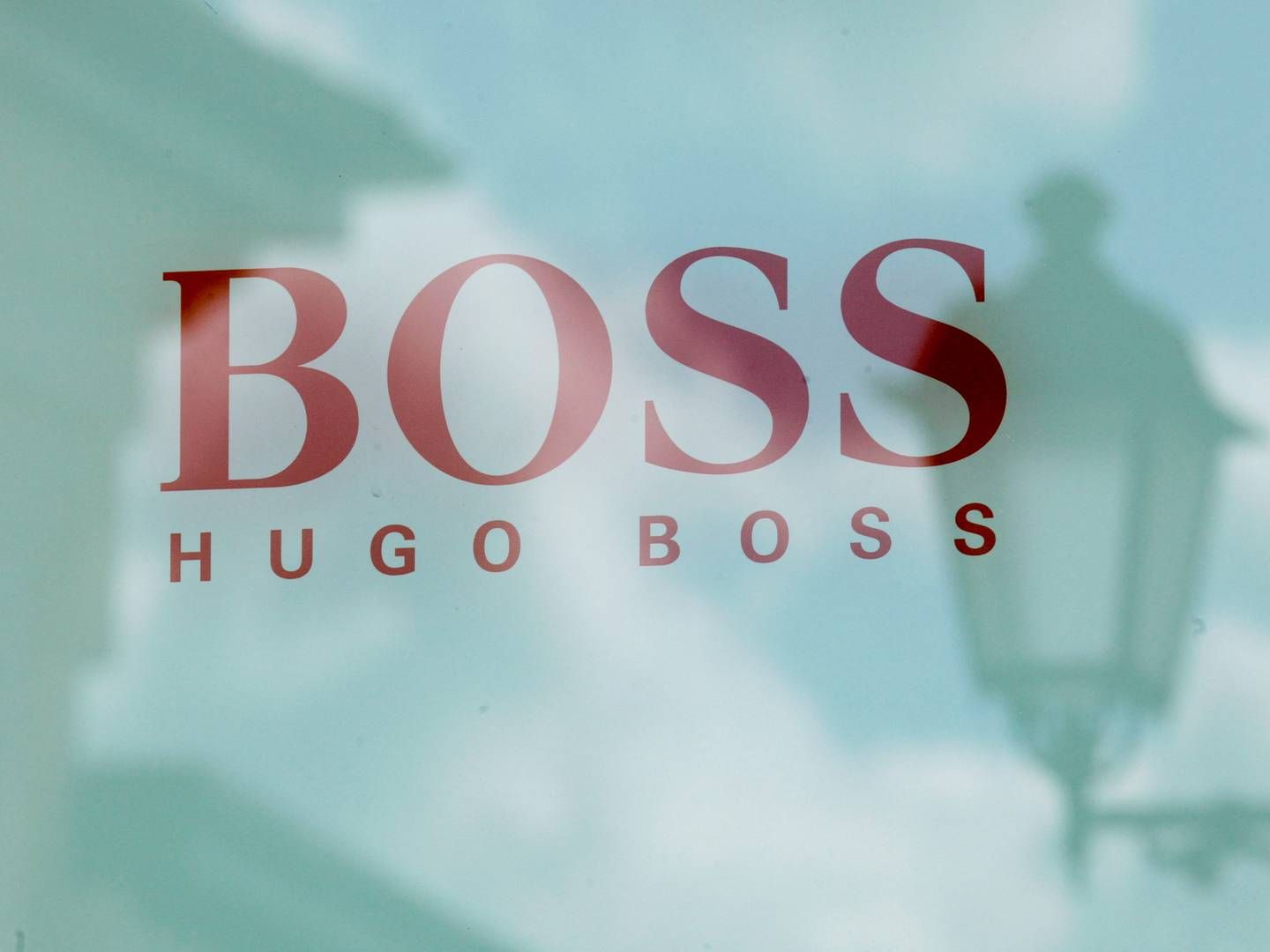 Hugo Boss har butikker i store dele af verden og er blandt Europas største modehuse. | Foto: Grigory Dukor