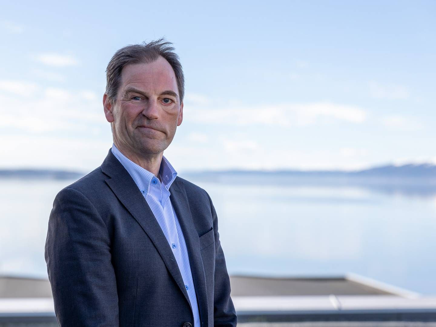 NTE-sjef Christian Stav skriver at Nedre Fiskumfoss er det største vannkraftprosjektet i Trøndelag siden 1990-tallet, og at det er det femte oppgraderingsprosjektet til NTE. Han mener det er helt nødvendig å også installere i vindkraft på land og til havs, solkraft, hydrogen og termisk energi i årene fremover. | Photo: NTE