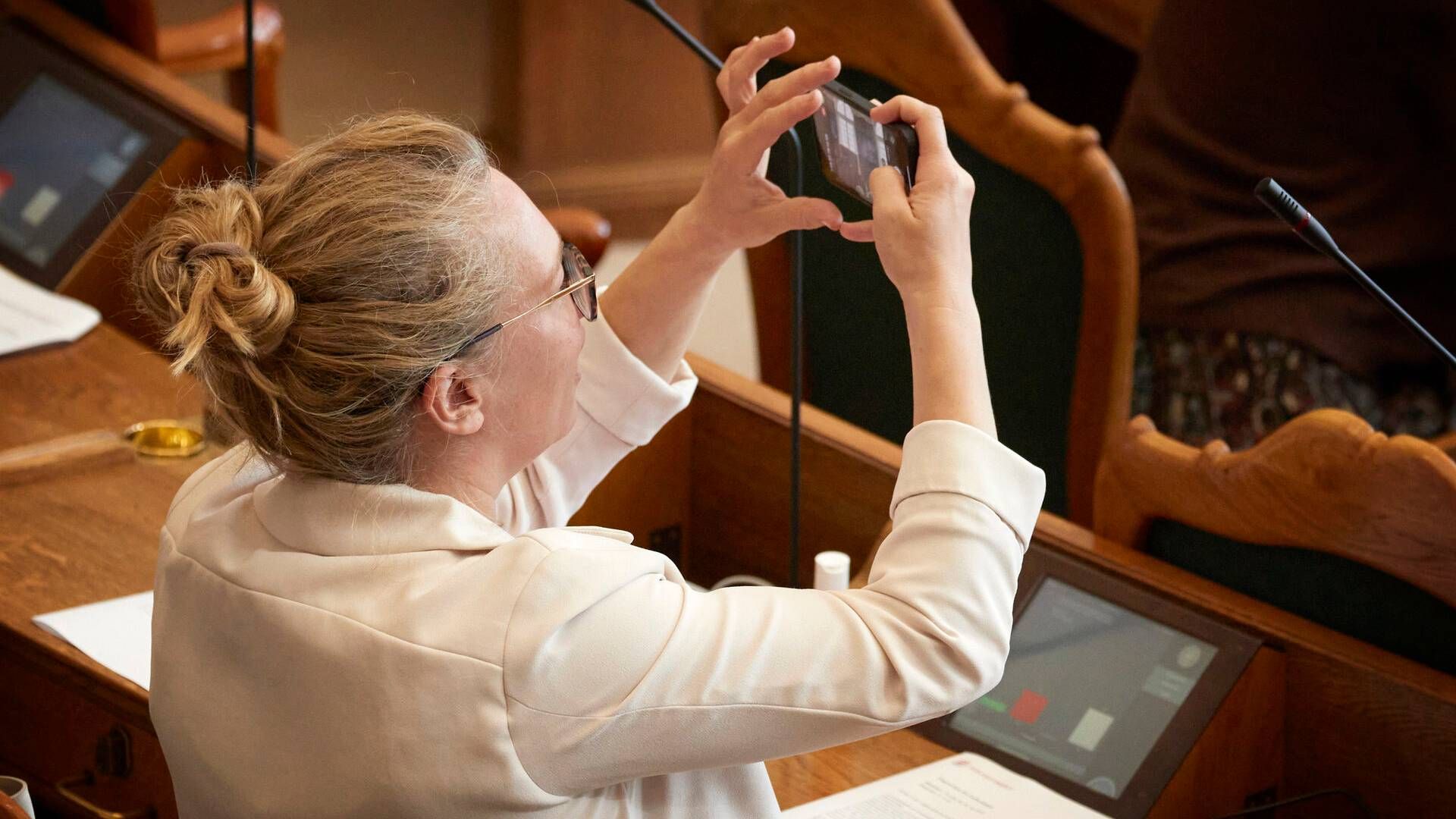 SF’s techordfører, Lisbeth Bech-Nielsen, foreslår, at Folketingets Præsidium laver fælles retningslinjer for brug af deepfake-videoer. | Foto: Jens Dresling/Ritzau Scanpix