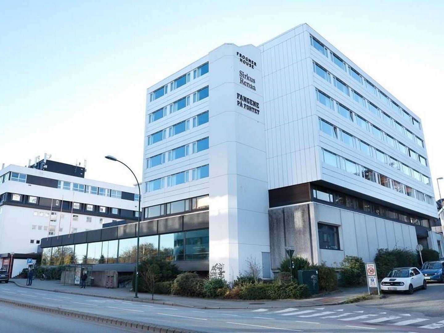 SOLGT: Lagårdsveien 61 er en av de ti eiendommene Merkantilbygg selger til Laminar Eiendom, et heleid datterselskap i Vander Group. | Foto: Njord Securities