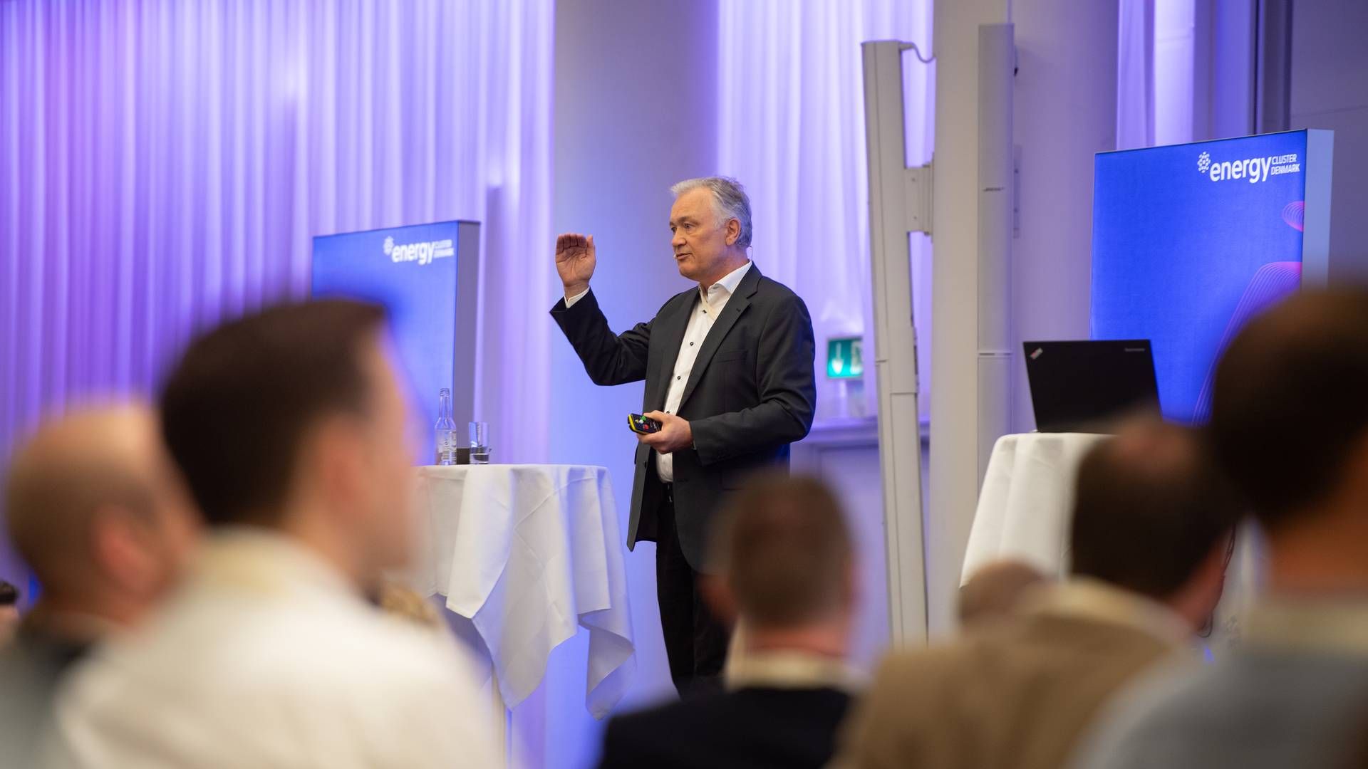 Niels Buus Kristensen, næstforperson i Klimarådet opfordrer de danske energiudviklerne til at holde godt øje med prisen på biomasse. Foto: Jonas Fotografi