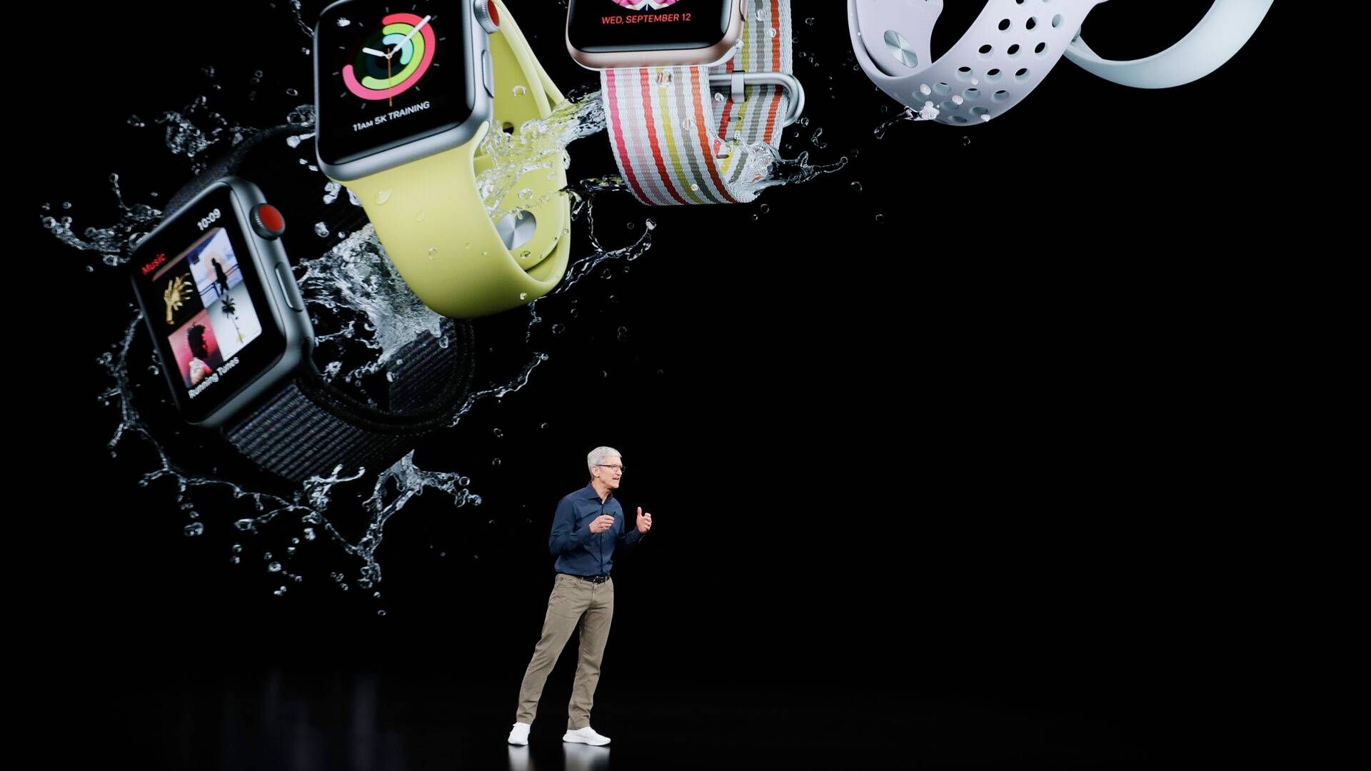 Apple Watch, som Apple lancerede i 2015, har været et afgørende brohoved for Apples vej ind på sundhedsområdet. Her taler Apple-topchef Tim Cook om uret ved et arrangement i Cupertino i Californien i september 2018. | Foto: Marcio Jose Sanchez/AP/Ritzau Scanpix